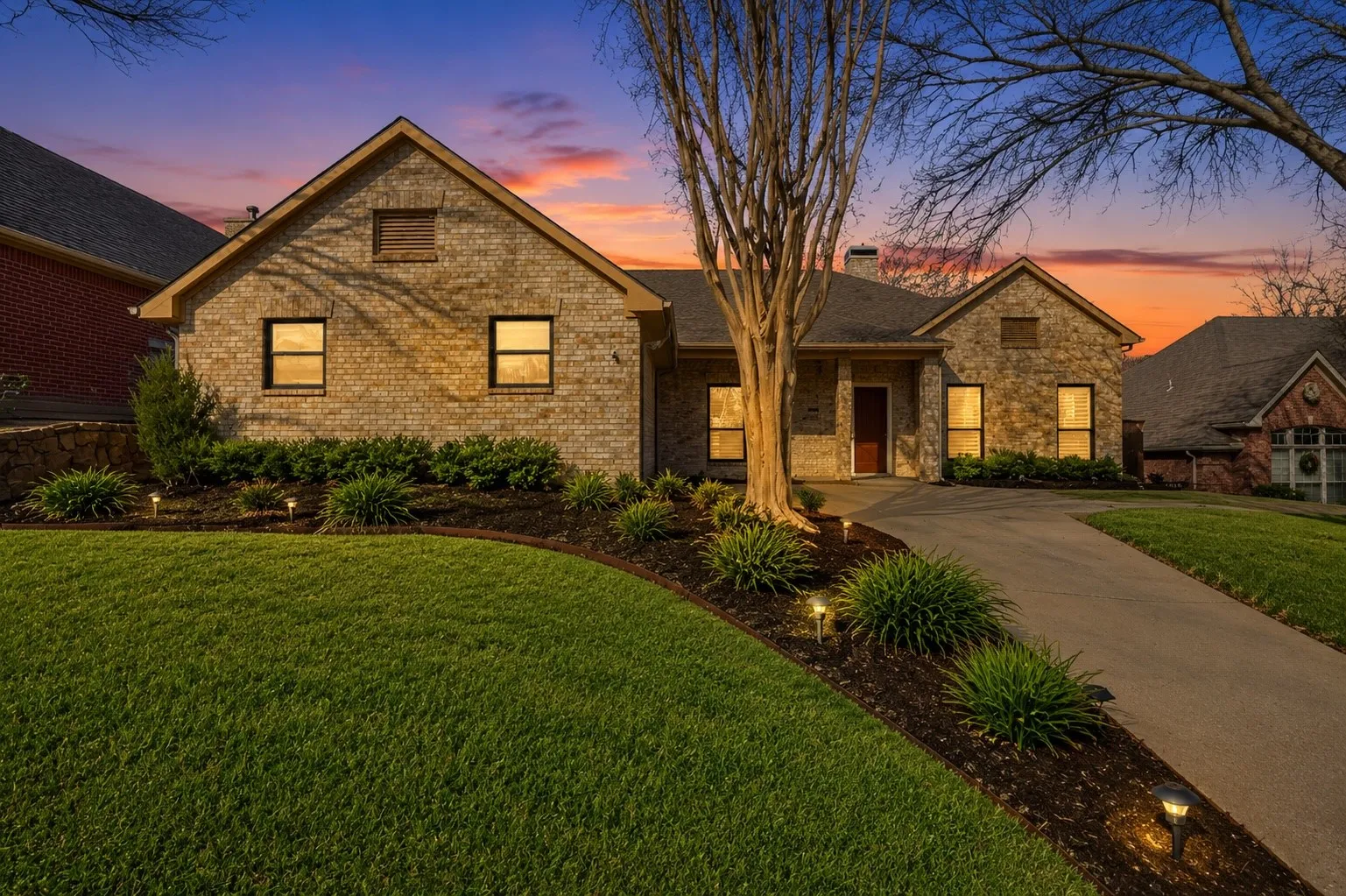 Single Family Residence For Sale in Collin County , 2644 Fairway Ridge Drive, Mc Kinney, Texas 75072, 4 Bedroom, 2 Bathroom, 2 Garage spaces, 1,877 Sqft, built in 1999, mls#21143244, Real Estate Agent in Mc Kinney, Homes For Sale in Collin county, Homes For Sale in Mc Kinney, Realtor in Mc Kinney Texas, Real Estate Brokerage Independent Realty Texas, Luminita Cordes Realtor
