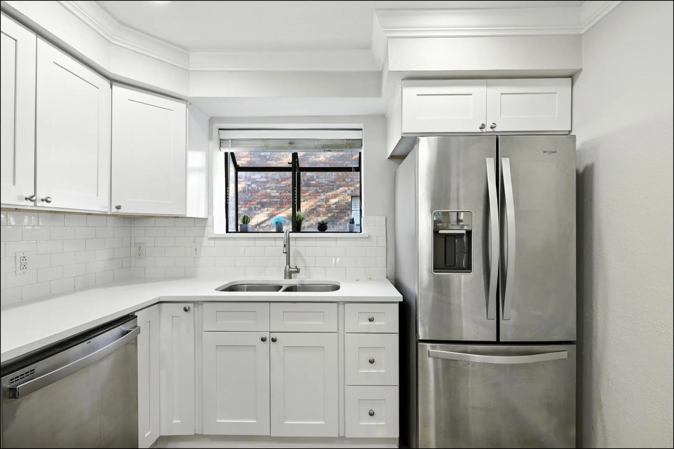 Condominium For Sale in Collin County , 4748 Old Bent Tree Lane 2301, Dallas, Texas 75287, 2 Bedroom, 2 Bathroom, Garage spaces, 1,070 Sqft, built in 1985, Preowned, mls#21143374, Real Estate Agent in Dallas, Homes For Sale in Collin county, Homes For Sale in Dallas, Realtor in Dallas Texas, Real Estate Brokerage Independent Realty Texas, Luminita Cordes Realtor