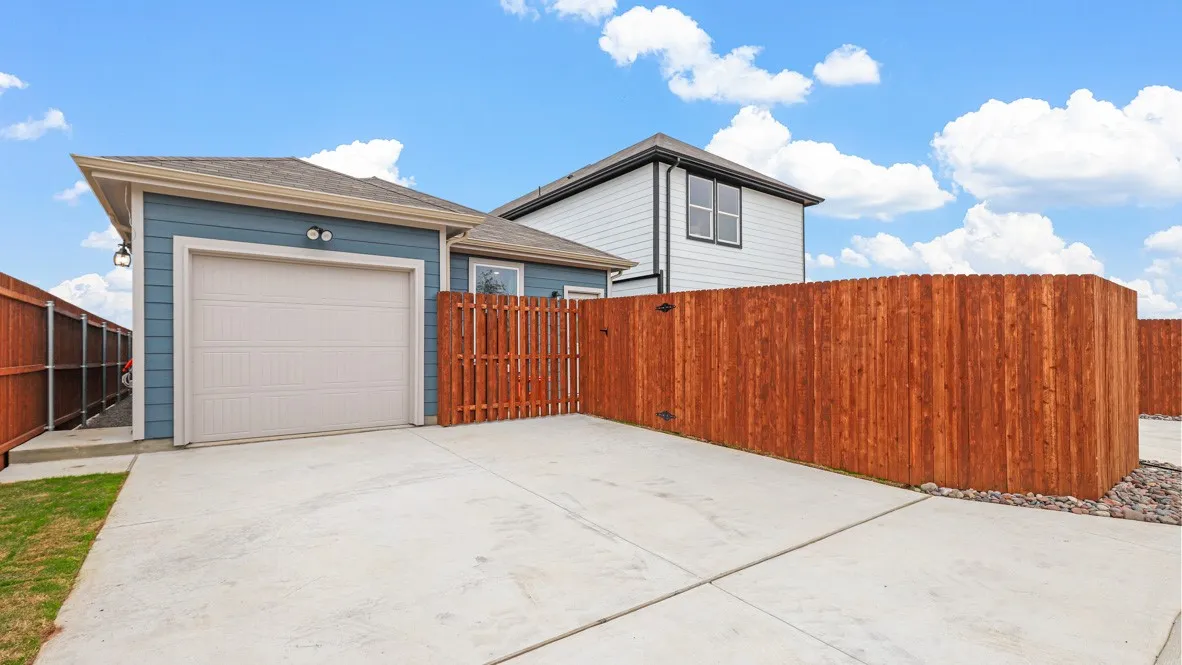 Single Family Residence For Sale in Tarrant County , 3053 MAPLE ORCHARD Lane, Fort Worth, Texas 76140, 3 Bedroom, 2 Bathroom, 1 Garage spaces, 1,261 Sqft, built in 2025, mls#21141728, Real Estate Agent in Fort Worth, Homes For Sale in Tarrant county, Homes For Sale in Fort Worth, Realtor in Fort Worth Texas, Real Estate Brokerage Independent Realty Texas, Luminita Cordes Realtor