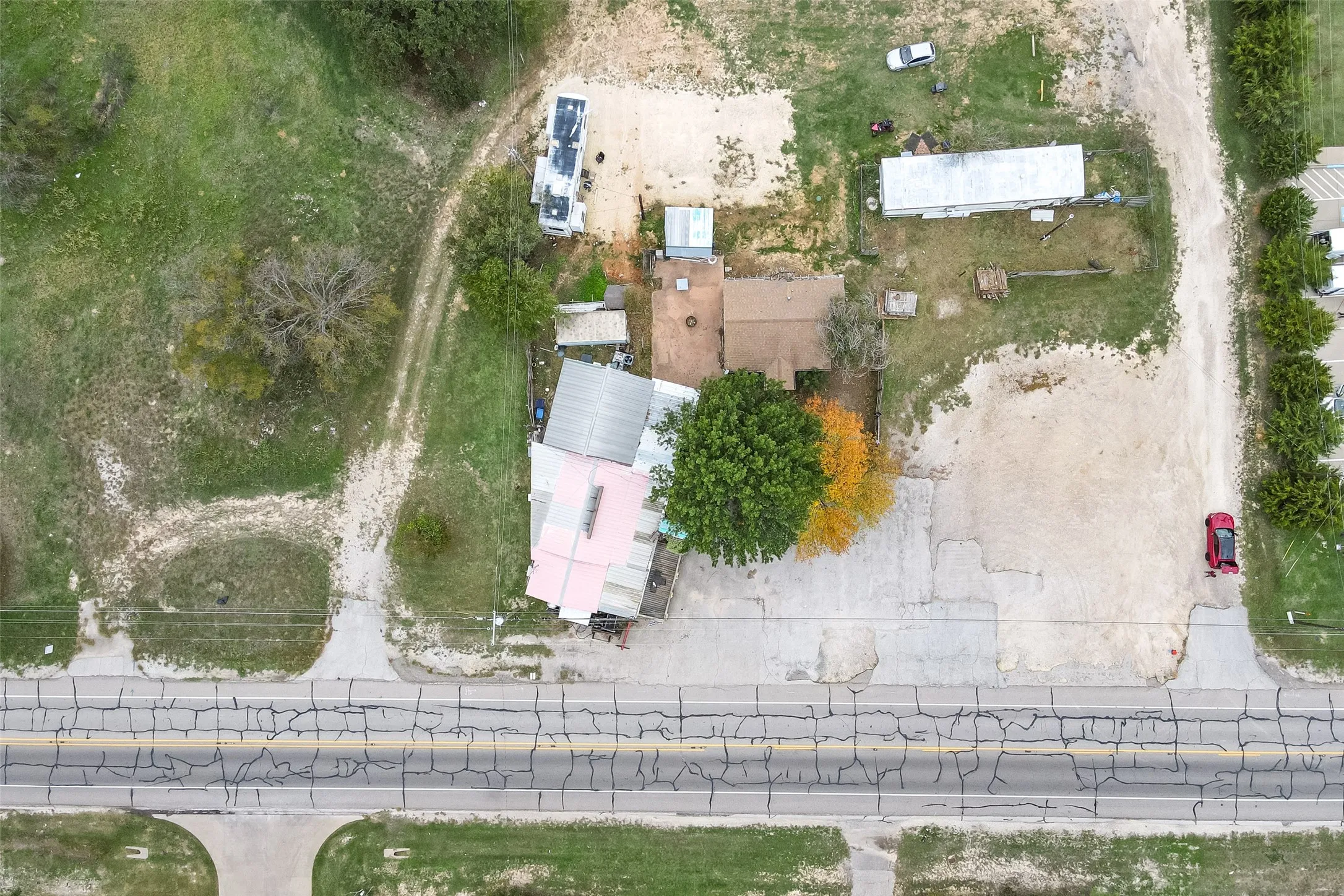 Business For Sale in Hood County , 424 Fall Creek Highway, Granbury, Texas 76049, 0, 0, Garage spaces, 0 Sqft, built in 1960, Preowned, Price $650,000, mls#21142735, Real Estate Agent in Granbury, Homes For Sale in Hood county, Homes For Sale in Granbury, Realtor in Granbury Texas, Real Estate Brokerage Independent Realty Texas, Luminita Cordes Realtor