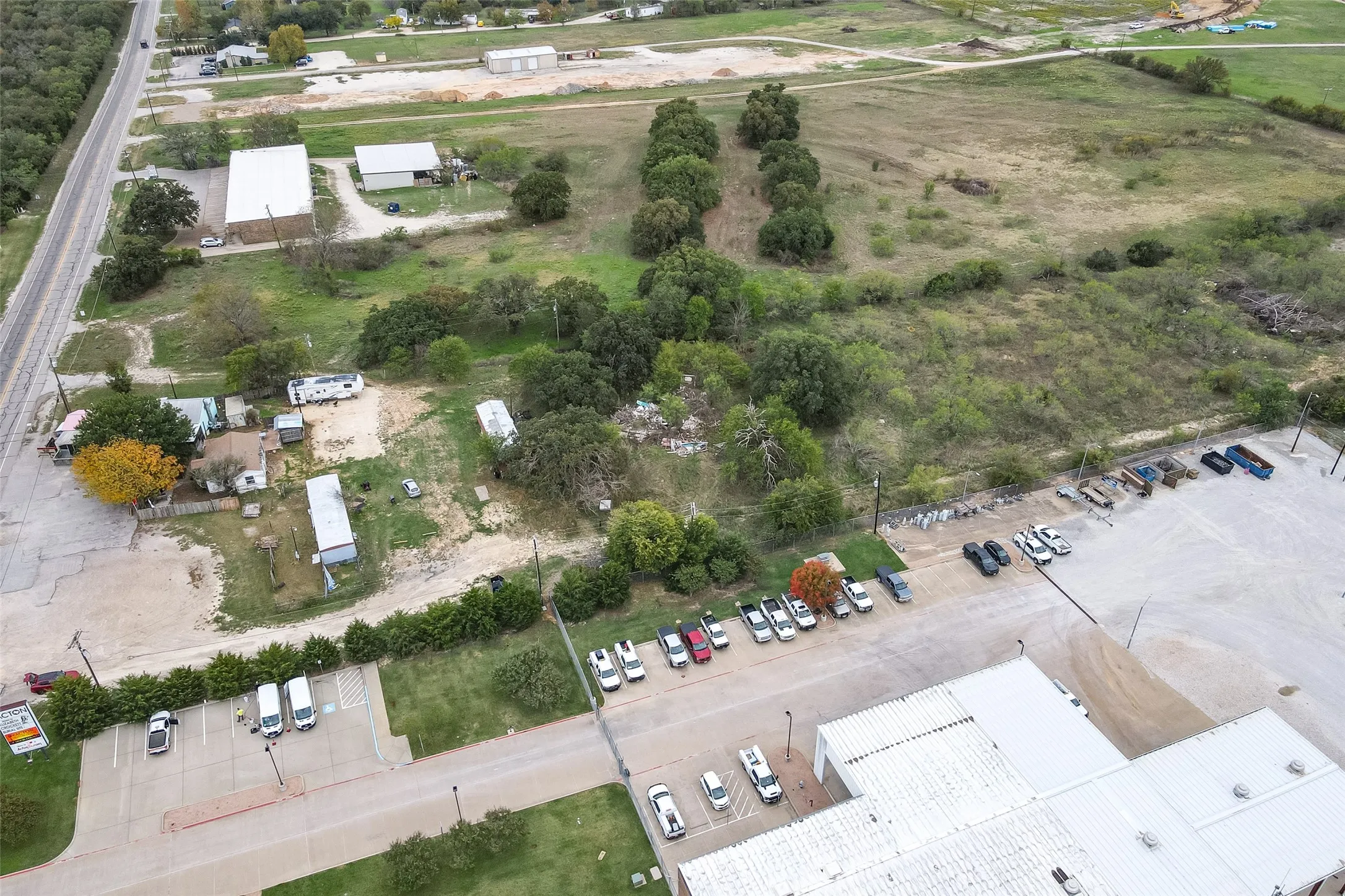 Business For Sale in Hood County , 424 Fall Creek Highway, Granbury, Texas 76049, 0, 0, Garage spaces, 0 Sqft, built in 1960, Preowned, Price $650,000, mls#21142735, Real Estate Agent in Granbury, Homes For Sale in Hood county, Homes For Sale in Granbury, Realtor in Granbury Texas, Real Estate Brokerage Independent Realty Texas, Luminita Cordes Realtor