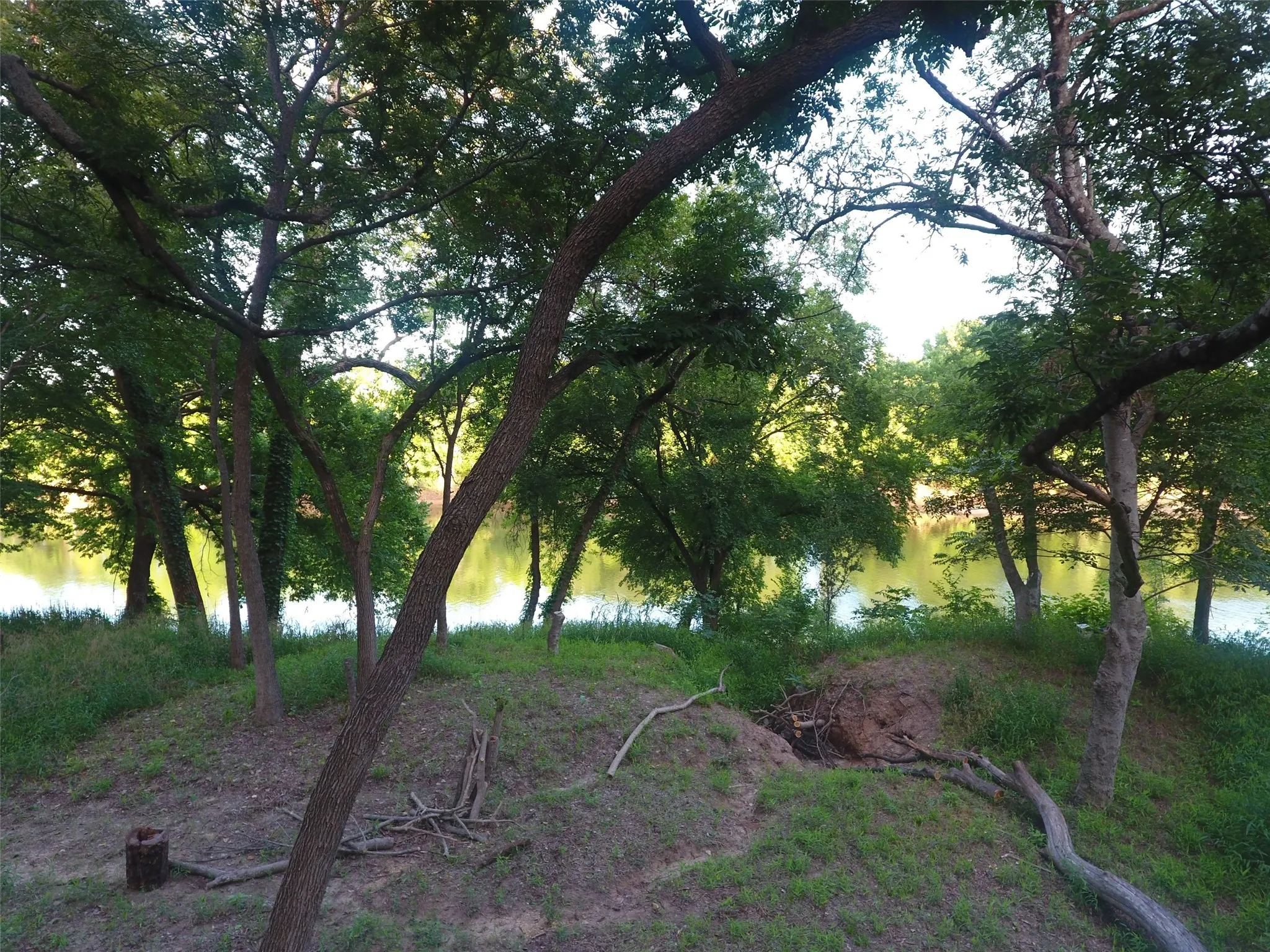 Unimproved Land For Sale in Hood County , 9710 Bellechase Road, Granbury, Texas 76049, 0, 0, Garage spaces, 0 Sqft, built in 0, Price $139,900, mls#21143419, Real Estate Agent in Granbury, Homes For Sale in Hood county, Homes For Sale in Granbury, Realtor in Granbury Texas, Real Estate Brokerage Independent Realty Texas, Luminita Cordes Realtor