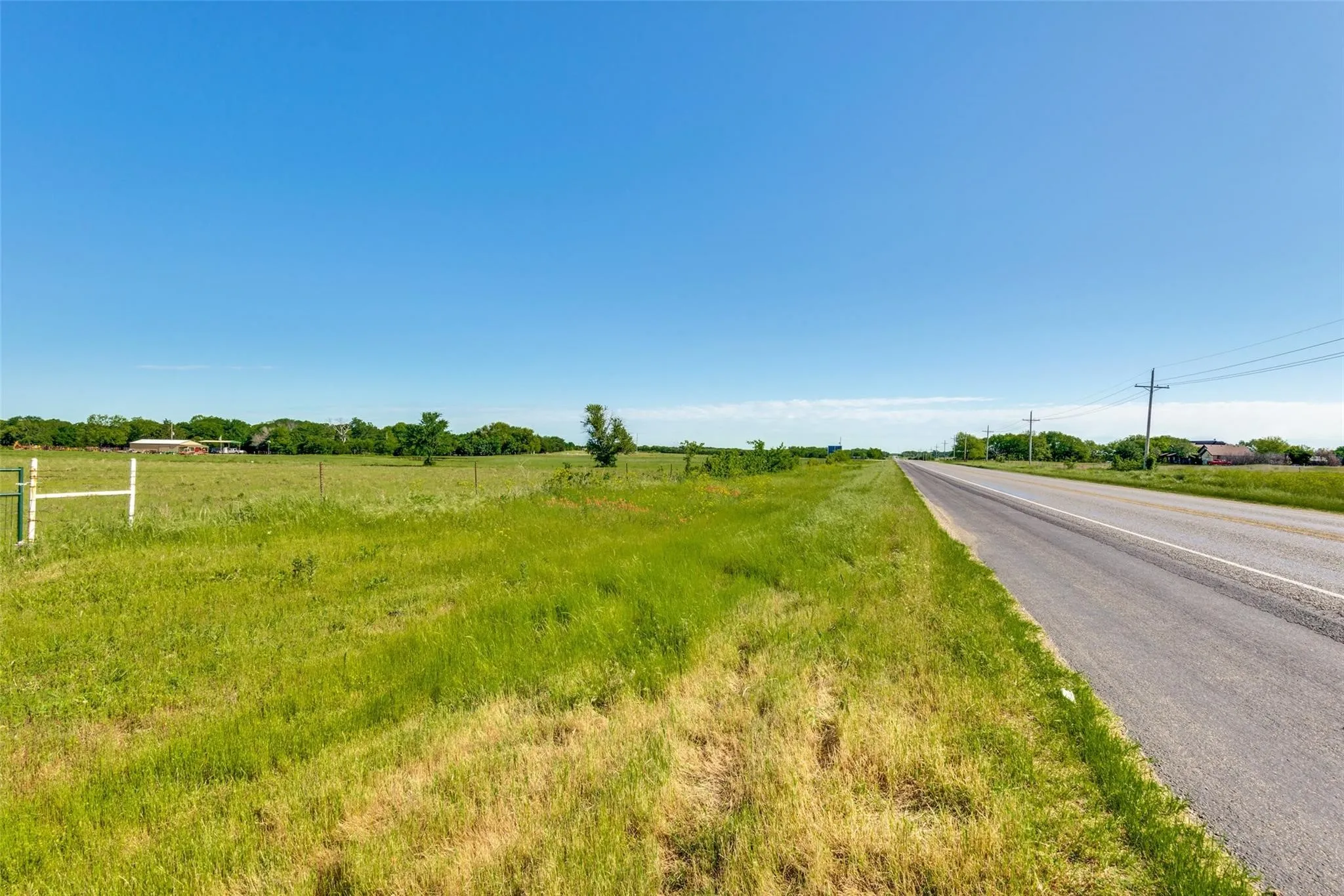 Unimproved Land For Sale in Grayson County , TBD Hwy 377, Pilot Point, Texas 76258, 0, 0, Garage spaces, 0 Sqft, built in 0, mls#21140968, Real Estate Agent in Pilot Point, Homes For Sale in Grayson county, Homes For Sale in Pilot Point, Realtor in Pilot Point Texas, Real Estate Brokerage Independent Realty Texas, Luminita Cordes Realtor