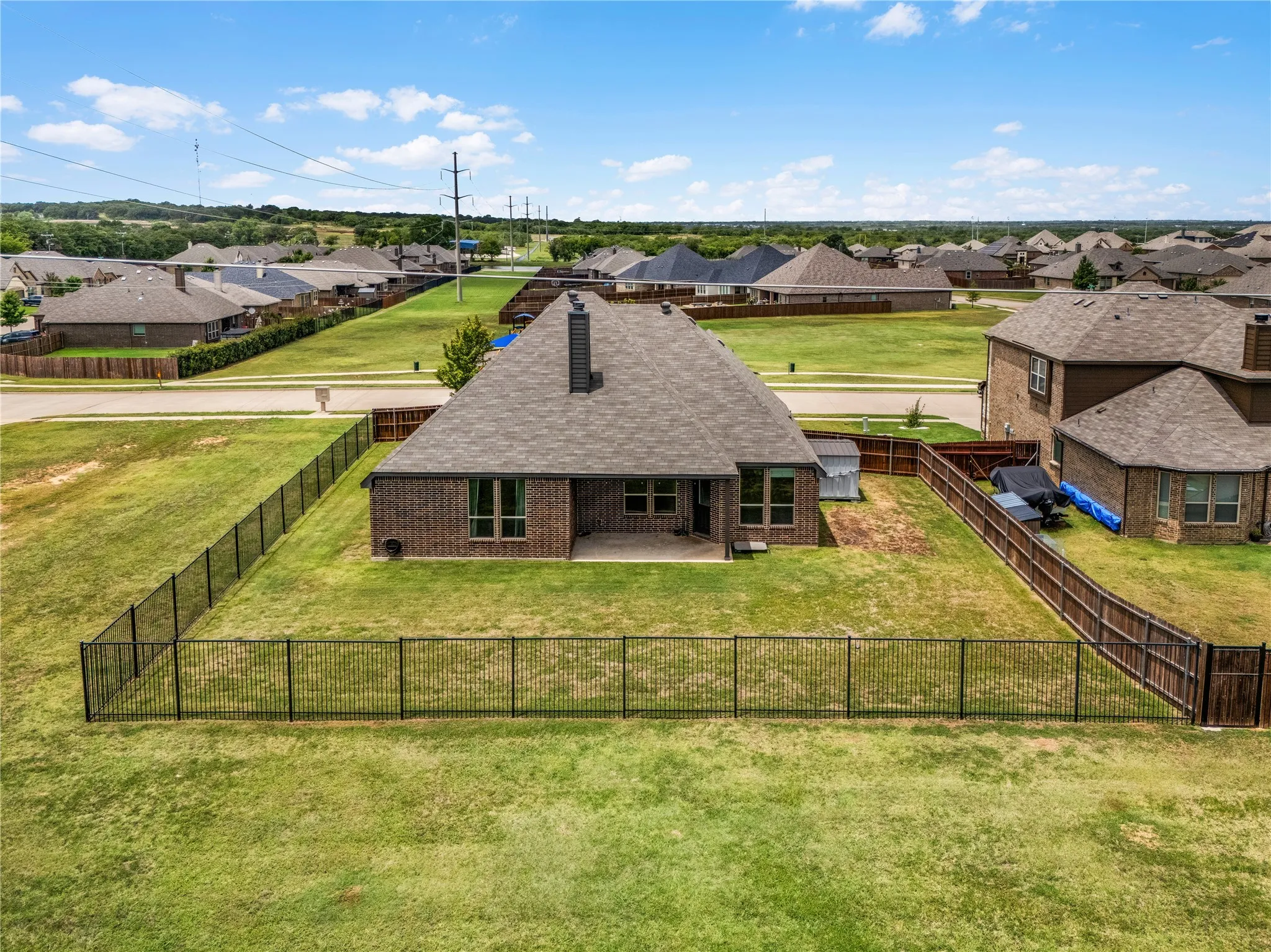 Single Family Residence For Sale in Johnson County , 1441 Grassy Meadows Drive, Burleson, Texas 76058, 3 Bedroom, 2 Bathroom, 2 Garage spaces, 2,220 Sqft, built in 2018, mls#21142727, Real Estate Agent in Burleson, Homes For Sale in Johnson county, Homes For Sale in Burleson, Realtor in Burleson Texas, Real Estate Brokerage Independent Realty Texas, Luminita Cordes Realtor