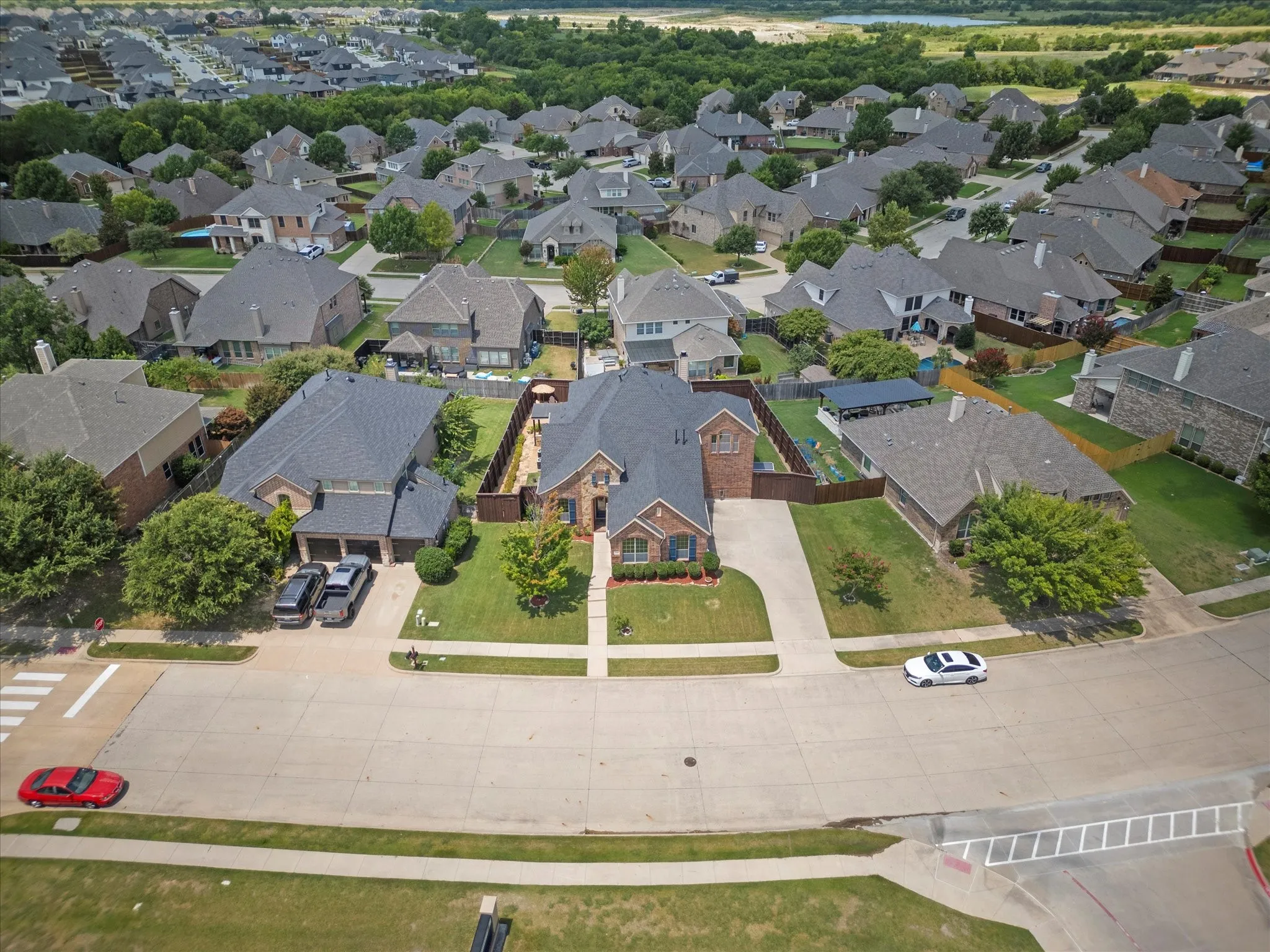 Single Family Residence For Sale in Rockwall County , 633 Stevenson Drive, Fate, Texas 75087, 3 Bedroom, 3 Bathroom, 3 Garage spaces, 3,250 Sqft, built in 2008, Preowned, mls#21143485, Real Estate Agent in Fate, Homes For Sale in Rockwall county, Homes For Sale in Fate, Realtor in Fate Texas, Real Estate Brokerage Independent Realty Texas, Luminita Cordes Realtor