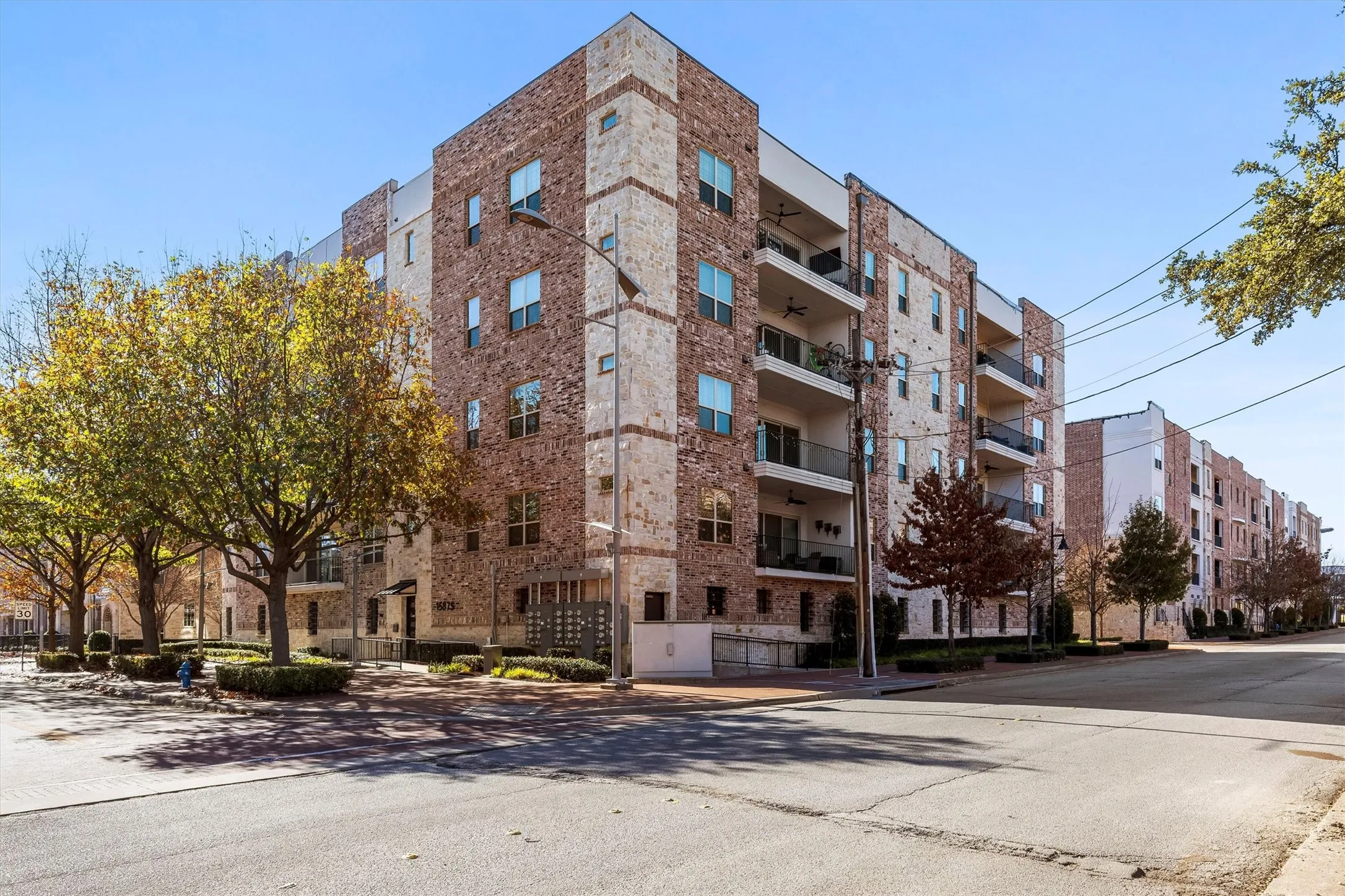 Condominium For Rent in Dallas County , 15875 Spectrum Drive 1106, Addison, Texas 75001, 2 Bedrooms, 2 Bathrooms, 2 Garage spaces, 1,593 Sqft, built in 2021, Preowned, Price $2,950, mls#21142718, Real Estate Agent in Addison, Homes For Rent in Dallas county, Homes For Rent in Addison, Realtor in Addison Texas, Real Estate Brokerage Independent Realty Texas, Luminita Cordes Realtor