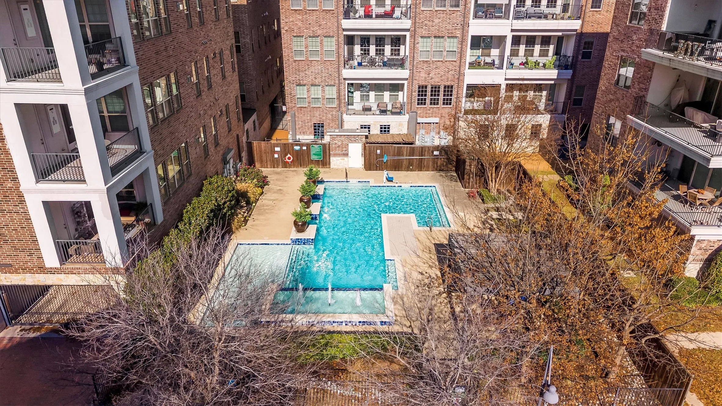 Community pool
