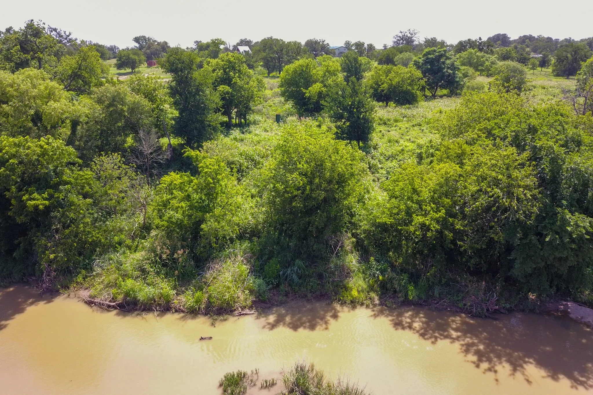 Single Family Residence For Sale in Mills County , 410 County Road 433, Mullin, Texas 76864, 2 Bedroom, 1 Bathroom, Garage spaces, 1,020 Sqft, built in 1970, mls#21143622, Real Estate Agent in Mullin, Homes For Sale in Mills county, Homes For Sale in Mullin, Realtor in Mullin Texas, Real Estate Brokerage Independent Realty Texas, Luminita Cordes Realtor