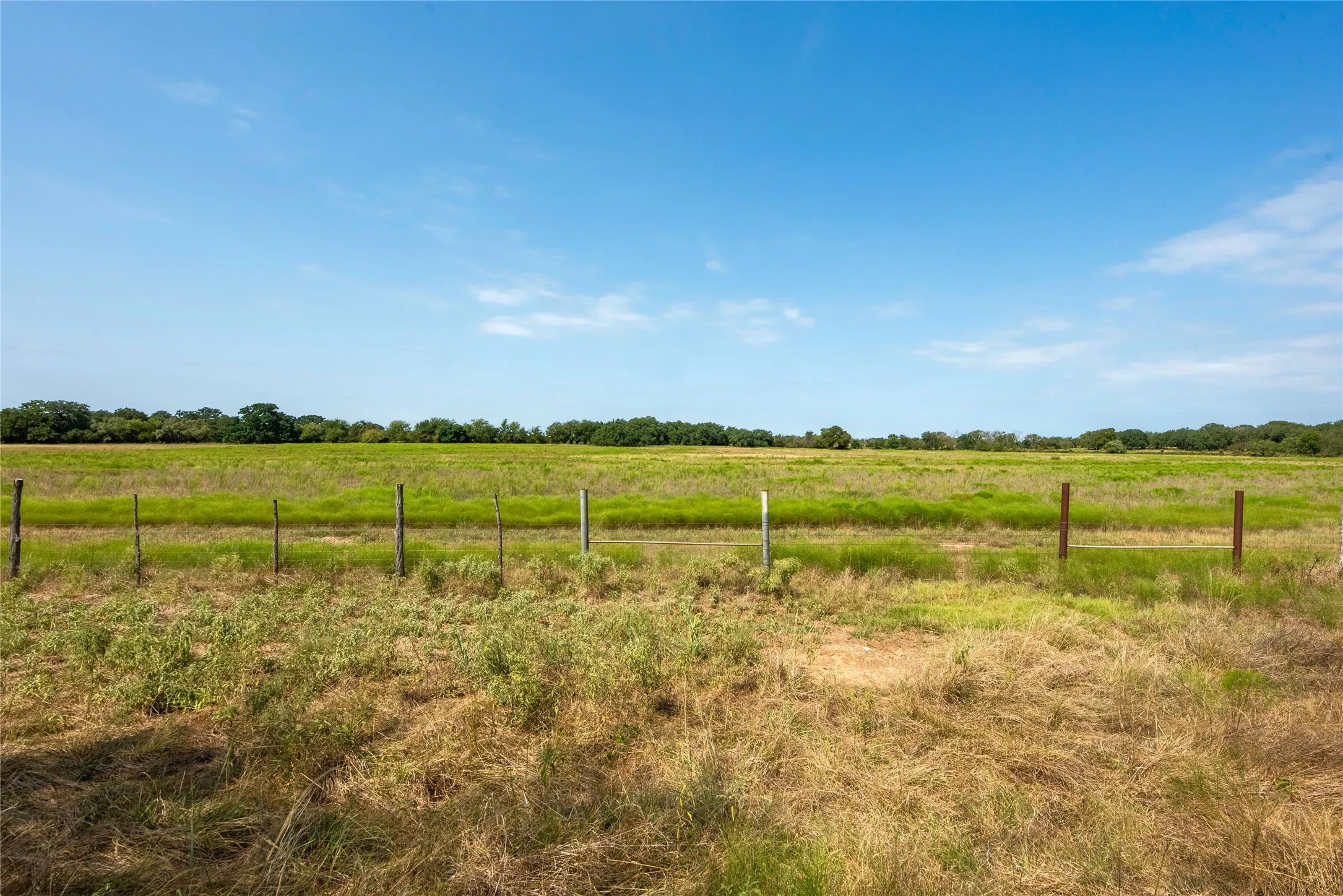 Farm For Sale in Erath County , 7435 County Road 265, Dublin, Texas 76446, 4 Bedrooms, 3 Bathrooms, Garage spaces, 2,304 Sqft, built in 2003, Price $3,900,000, mls#21143702, Real Estate Agent in Dublin, Homes For Sale in Erath county, Homes For Sale in Dublin, Realtor in Dublin Texas, Real Estate Brokerage Independent Realty Texas, Luminita Cordes Realtor