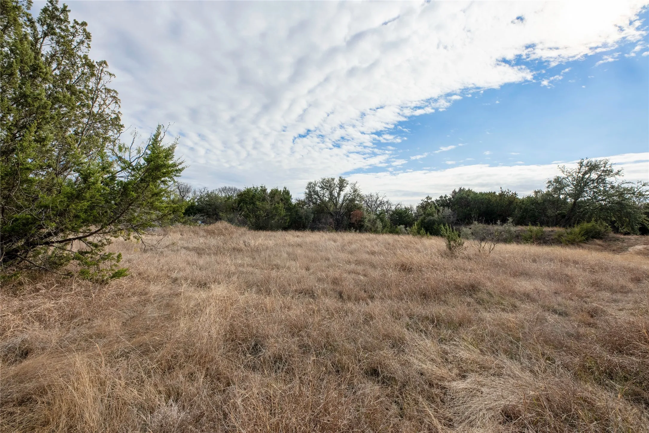 Farm For Sale in Erath County , 7435 County Road 265, Dublin, Texas 76446, 4 Bedrooms, 3 Bathrooms, Garage spaces, 2,304 Sqft, built in 2003, Price $3,900,000, mls#21143702, Real Estate Agent in Dublin, Homes For Sale in Erath county, Homes For Sale in Dublin, Realtor in Dublin Texas, Real Estate Brokerage Independent Realty Texas, Luminita Cordes Realtor