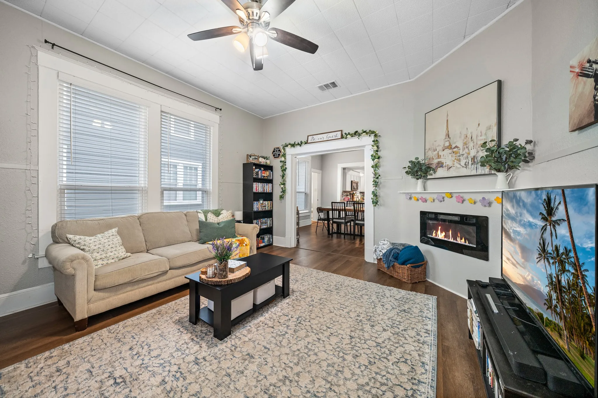 Single Family Residence For Sale in Mc Lennan County , 1916 Mitchell Avenue, Waco, Texas 76708, 3 Bedrooms, 2 Bathrooms, Garage spaces, 1,476 Sqft, built in 1914, Preowned, Price $228,000, mls#21143662, Real Estate Agent in Waco, Homes For Sale in Mc Lennan county, Homes For Sale in Waco, Realtor in Waco Texas, Real Estate Brokerage Independent Realty Texas, Luminita Cordes Realtor
