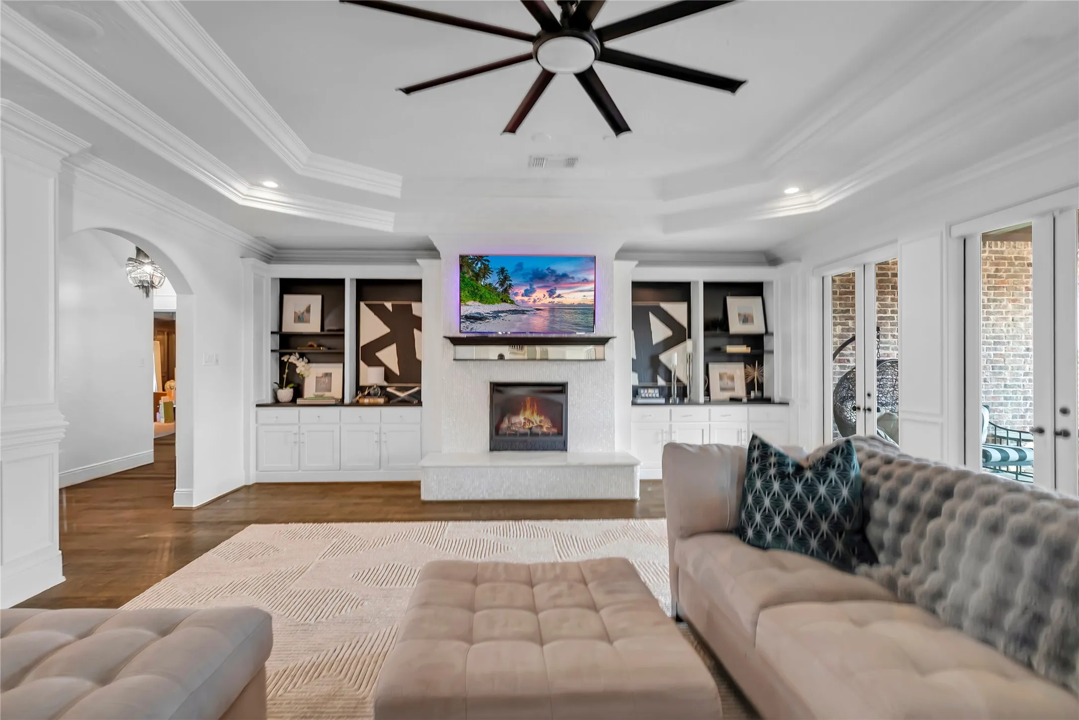 2601 Twelve Oaks- Living Room 4