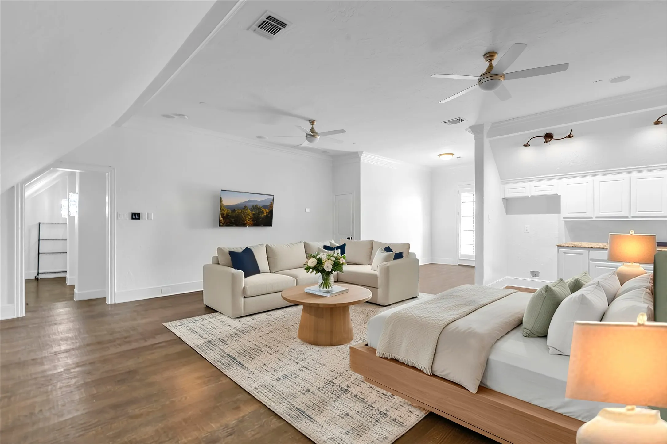 2601 Twelve Oaks, features an attached apartment with full kitchen and separate entrance to the home.