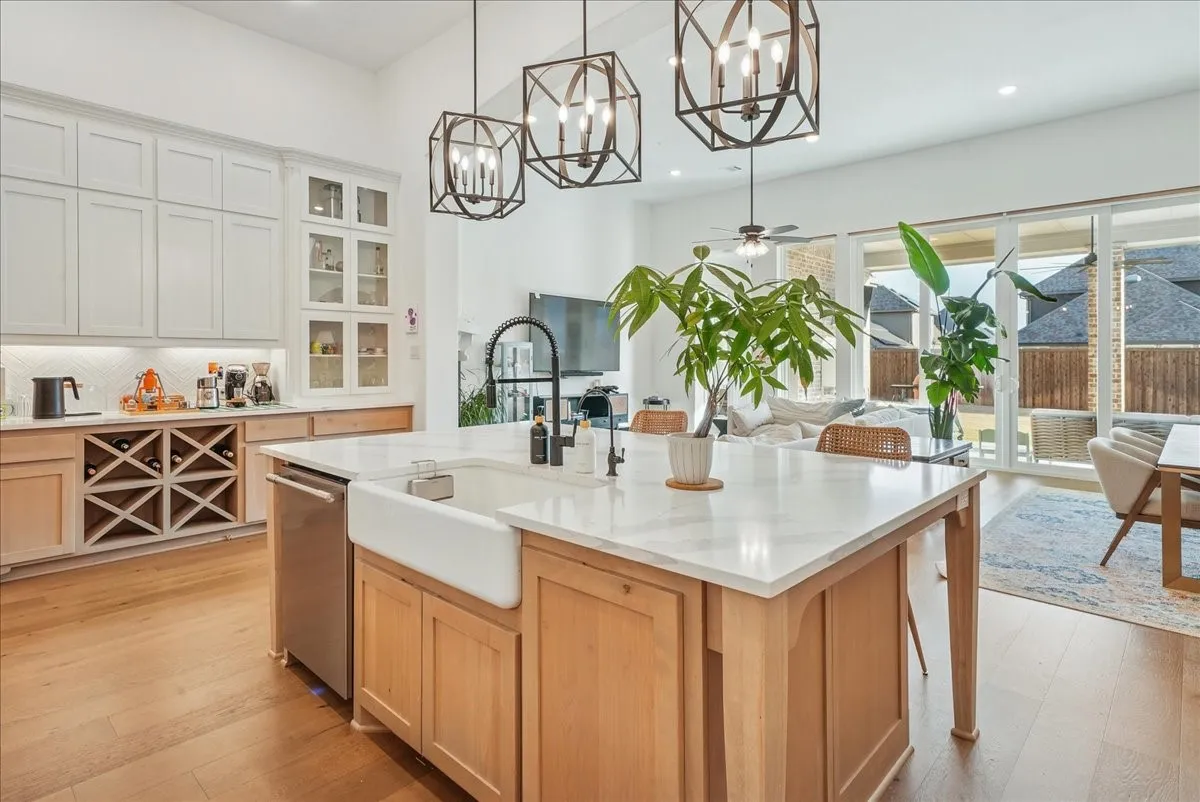 Single Family Residence For Sale in Collin County , 1981 Star Trace Parkway, Prosper, Texas 75078, 4 Bedroom, 4 Bathroom, 3 Garage spaces, 3,216 Sqft, built in 2021, mls#21138200, Real Estate Agent in Prosper, Homes For Sale in Collin county, Homes For Sale in Prosper, Realtor in Prosper Texas, Real Estate Brokerage Independent Realty Texas, Luminita Cordes Realtor