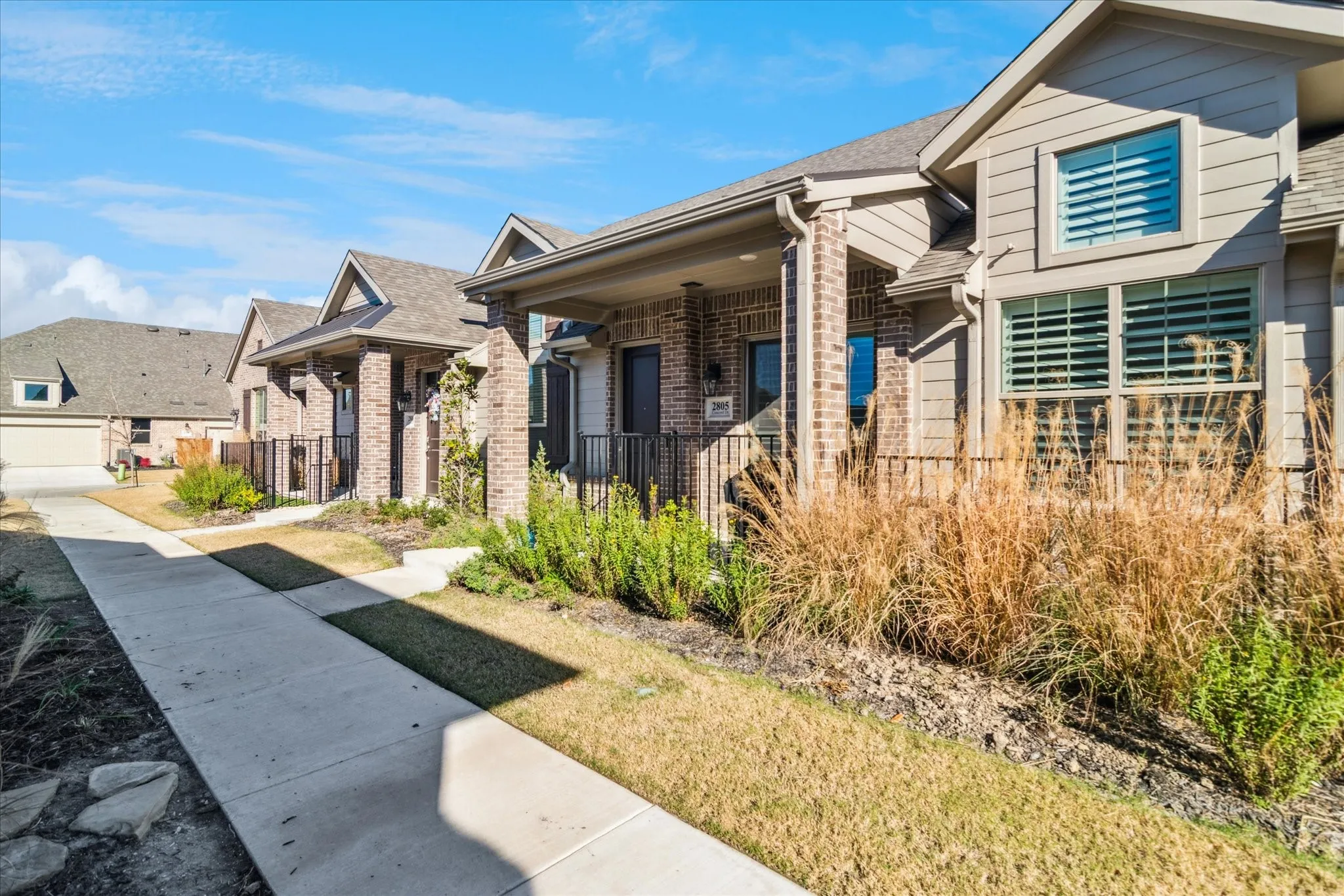 Townhouse For Sale in Collin County , 2805 Concord Drive, Wylie, Texas 75098, 3 Bedroom, 3 Bathroom, 2 Garage spaces, 1,701 Sqft, built in 2024, mls#21144021, Real Estate Agent in Wylie, Homes For Sale in Collin county, Homes For Sale in Wylie, Realtor in Wylie Texas, Real Estate Brokerage Independent Realty Texas, Luminita Cordes Realtor