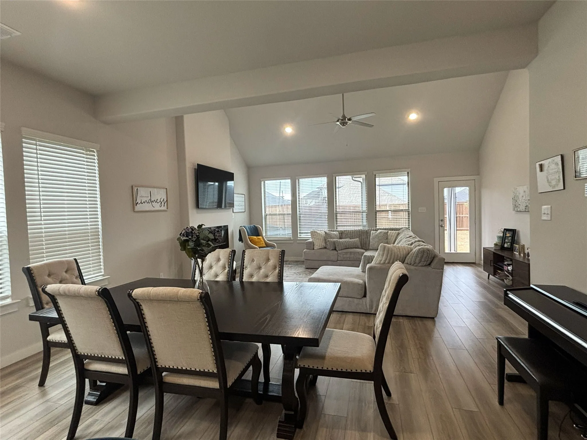 Single Family Residence For Rent in Kaufman County , 2029 Dovedale Drive, Forney, Texas 75126, 4 Bedroom, 3 Bathroom, 2 Garage spaces, 2,426 Sqft, built in 2024, Preowned, mls#21143290, Real Estate Agent in Forney, Homes For Rent in Kaufman county, Homes For Rent in Forney, Realtor in Forney Texas, Real Estate Brokerage Independent Realty Texas, Luminita Cordes Realtor