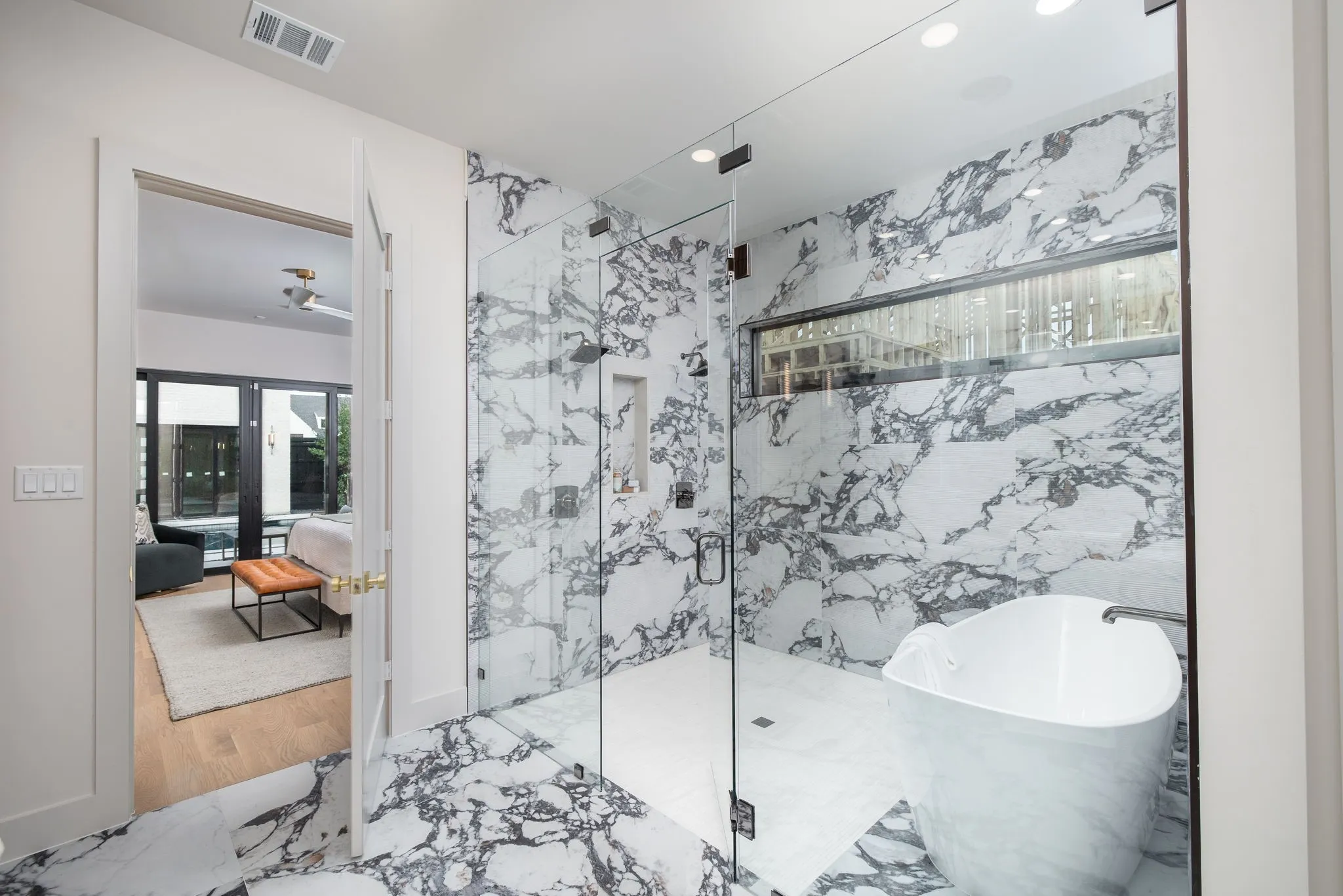 Single Family Residence For Sale in Dallas County , 4902 Wenonah Drive, Dallas, Texas 75209, 4 Bedroom, 4 Bathroom, 3 Garage spaces, 4,487 Sqft, built in 2025, New Construction - Complete, mls#21142069, Real Estate Agent in Dallas, Homes For Sale in Dallas county, Homes For Sale in Dallas, Realtor in Dallas Texas, Real Estate Brokerage Independent Realty Texas, Luminita Cordes Realtor