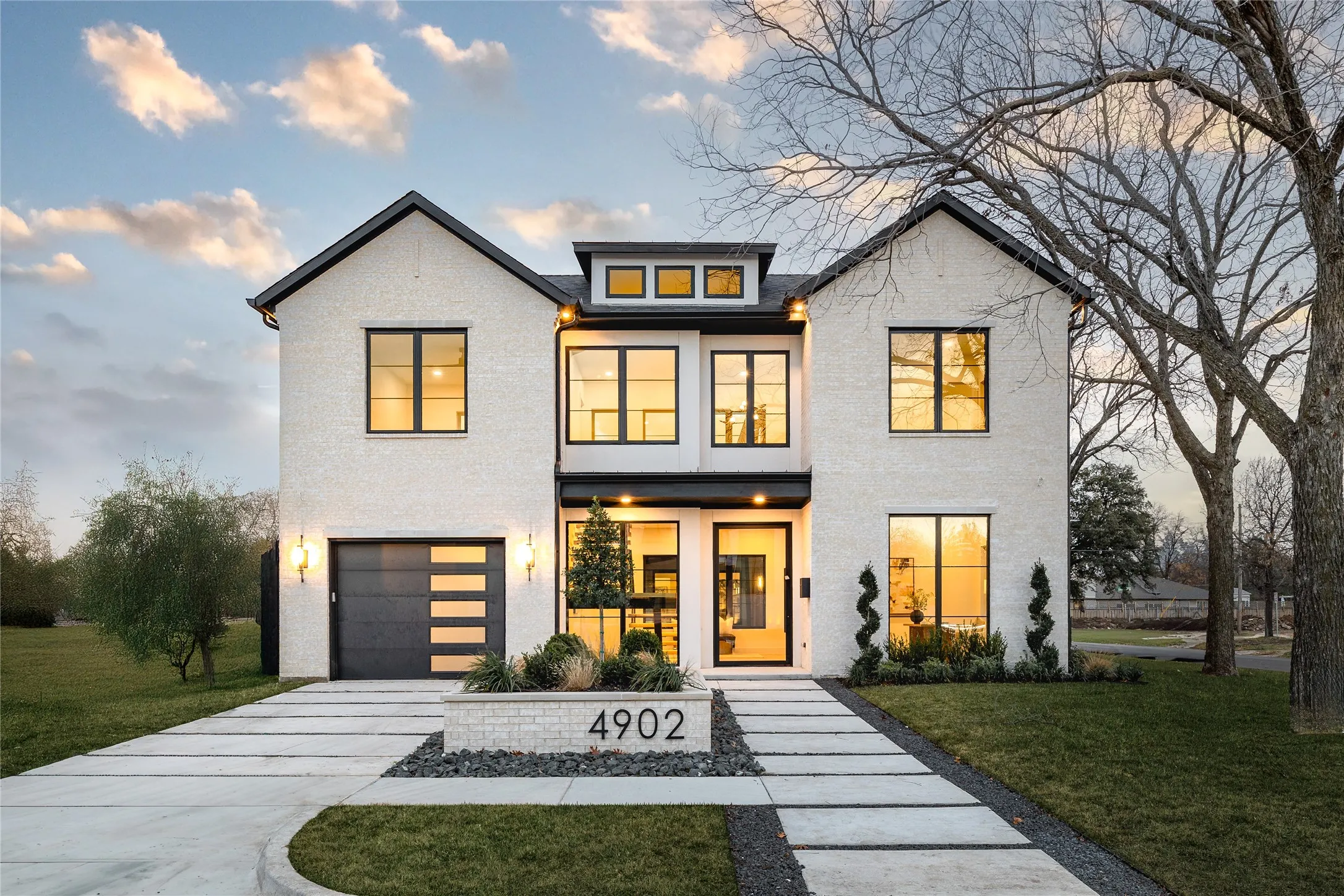 Single Family Residence For Sale in Dallas County , 4902 Wenonah Drive, Dallas, Texas 75209, 4 Bedroom, 4 Bathroom, 3 Garage spaces, 4,487 Sqft, built in 2025, New Construction - Complete, mls#21142069, Real Estate Agent in Dallas, Homes For Sale in Dallas county, Homes For Sale in Dallas, Realtor in Dallas Texas, Real Estate Brokerage Independent Realty Texas, Luminita Cordes Realtor