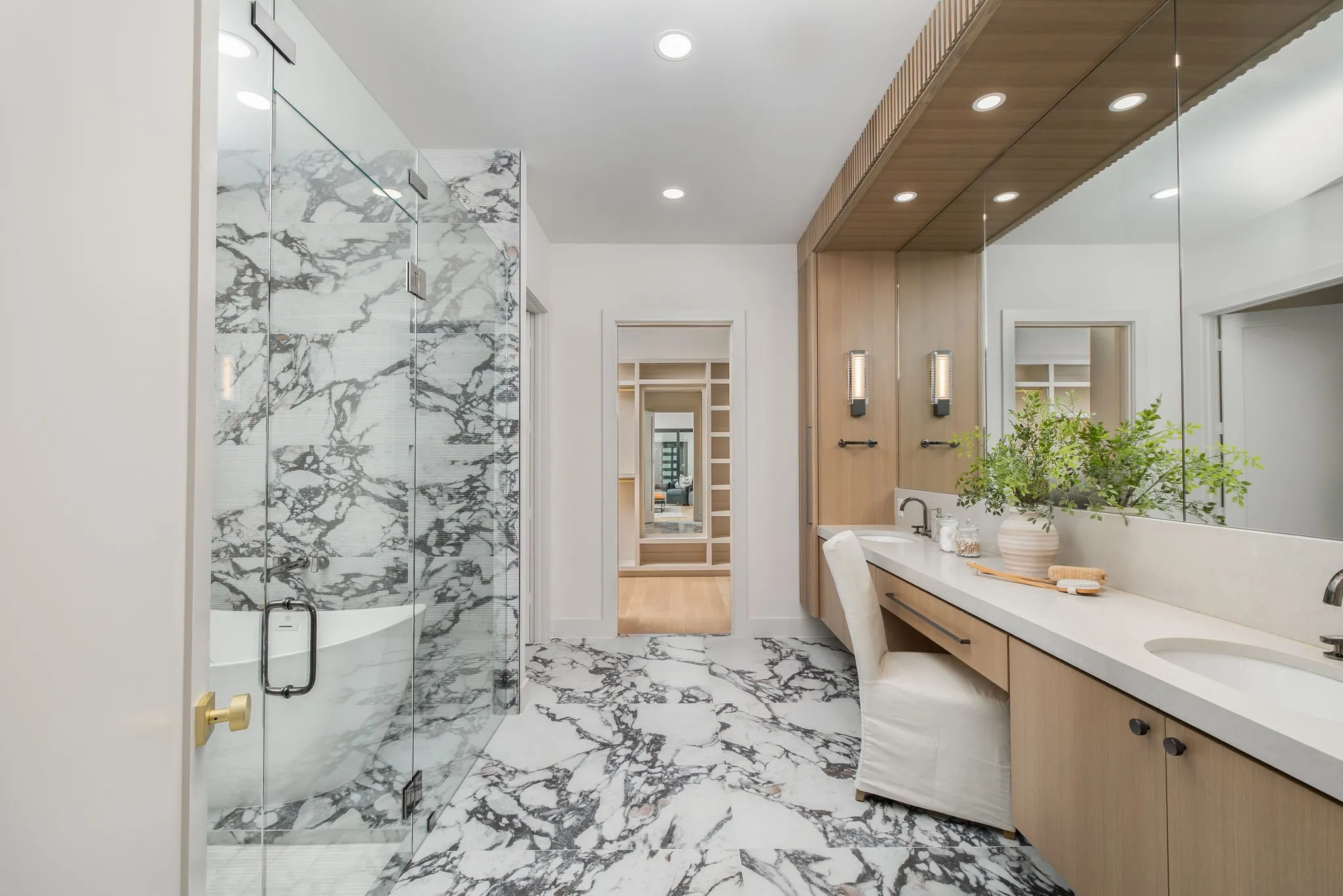 Single Family Residence For Sale in Dallas County , 4902 Wenonah Drive, Dallas, Texas 75209, 4 Bedroom, 4 Bathroom, 3 Garage spaces, 4,487 Sqft, built in 2025, New Construction - Complete, mls#21142069, Real Estate Agent in Dallas, Homes For Sale in Dallas county, Homes For Sale in Dallas, Realtor in Dallas Texas, Real Estate Brokerage Independent Realty Texas, Luminita Cordes Realtor