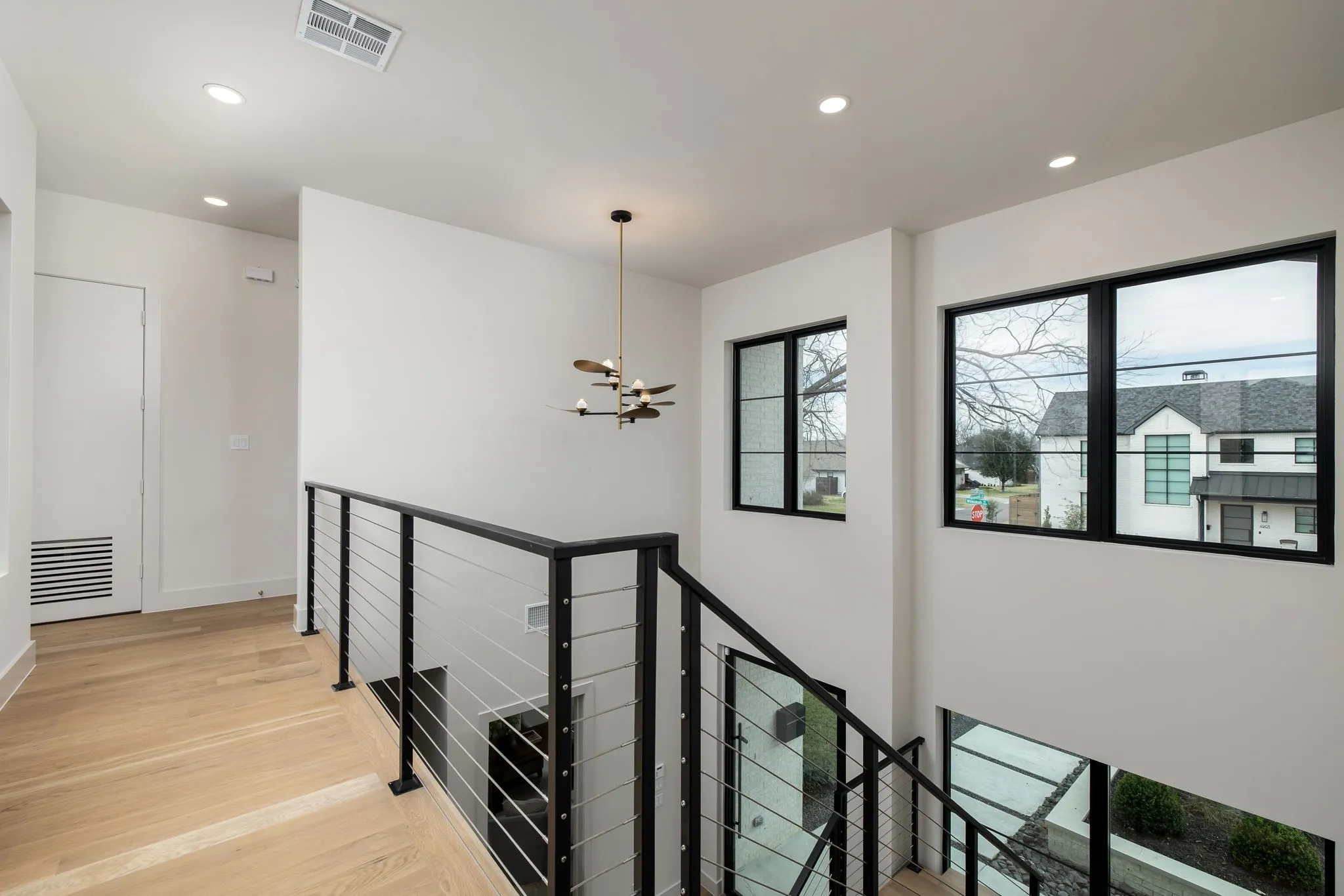 Single Family Residence For Sale in Dallas County , 4902 Wenonah Drive, Dallas, Texas 75209, 4 Bedroom, 4 Bathroom, 3 Garage spaces, 4,487 Sqft, built in 2025, New Construction - Complete, mls#21142069, Real Estate Agent in Dallas, Homes For Sale in Dallas county, Homes For Sale in Dallas, Realtor in Dallas Texas, Real Estate Brokerage Independent Realty Texas, Luminita Cordes Realtor