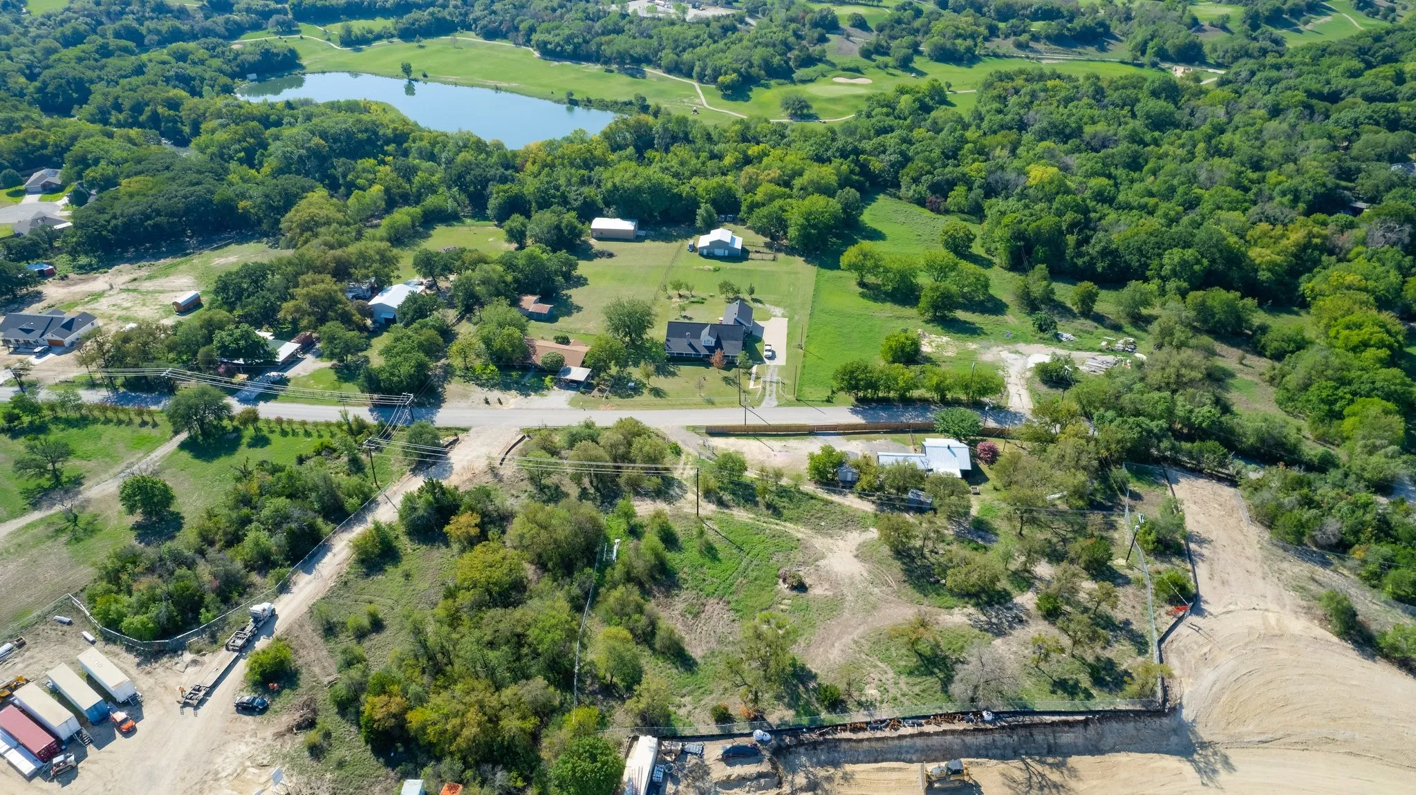 Single Family Residence For Sale in Parker County , 1550 S Stewart Street, Azle, Texas 76020, 1 Bedroom, 1 Bathroom, Garage spaces, 852 Sqft, built in 0, Preowned, mls#21144761, Real Estate Agent in Azle, Homes For Sale in Parker county, Homes For Sale in Azle, Realtor in Azle Texas, Real Estate Brokerage Independent Realty Texas, Luminita Cordes Realtor