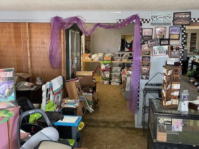 Retail For Sale in Limestone County , 518 S Mckinney Street, Mexia, Texas 76667, 0, 0, Garage spaces, 0 Sqft, built in 1966, Preowned, mls#21144817, Real Estate Agent in Mexia, Homes For Sale in Limestone county, Homes For Sale in Mexia, Realtor in Mexia Texas, Real Estate Brokerage Independent Realty Texas, Luminita Cordes Realtor