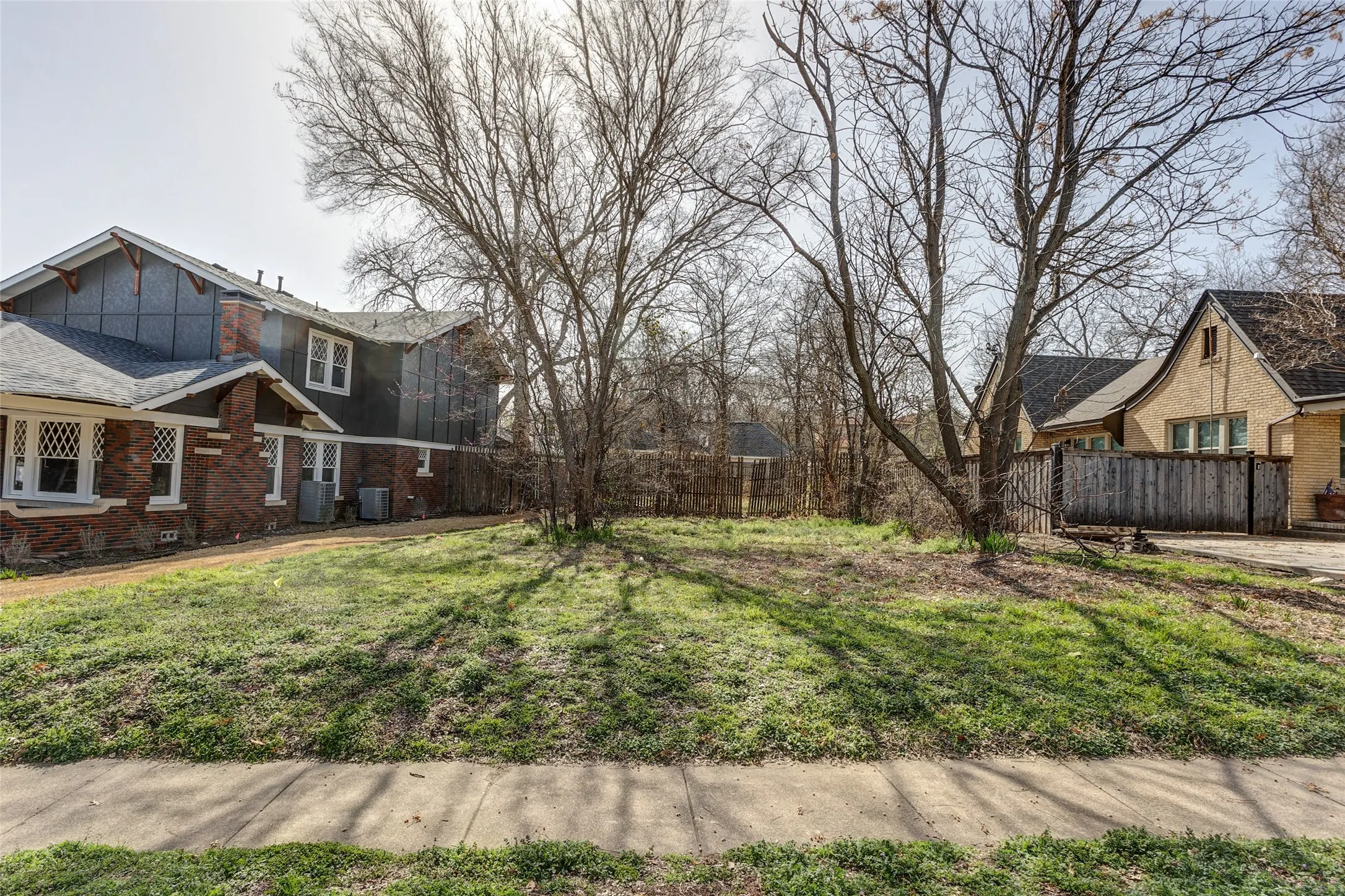 Unimproved Land For Sale in Tarrant County , 3803 Tulsa Way, Fort Worth, Texas 76107, 0, 0, Garage spaces, 0 Sqft, built in 0, mls#21144801, Real Estate Agent in Fort Worth, Homes For Sale in Tarrant county, Homes For Sale in Fort Worth, Realtor in Fort Worth Texas, Real Estate Brokerage Independent Realty Texas, Luminita Cordes Realtor