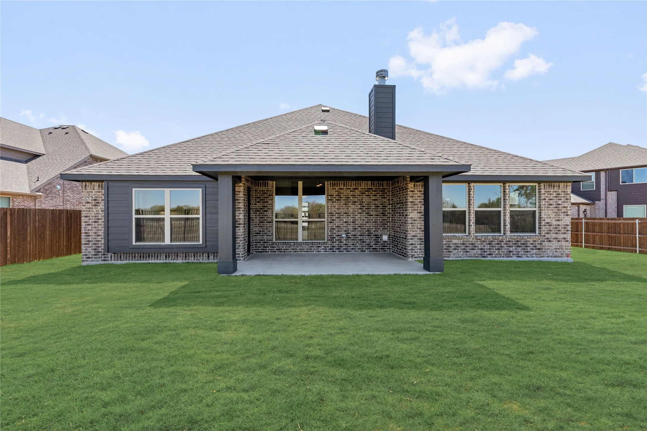 Single Family Residence For Sale in Ellis County , 603 Polaris Lane, Waxahachie, Texas 75165, 4 Bedroom, 3 Bathroom, 3 Garage spaces, 3,285 Sqft, built in 2025, New Construction - Complete, mls#21144865, Real Estate Agent in Waxahachie, Homes For Sale in Ellis county, Homes For Sale in Waxahachie, Realtor in Waxahachie Texas, Real Estate Brokerage Independent Realty Texas, Luminita Cordes Realtor