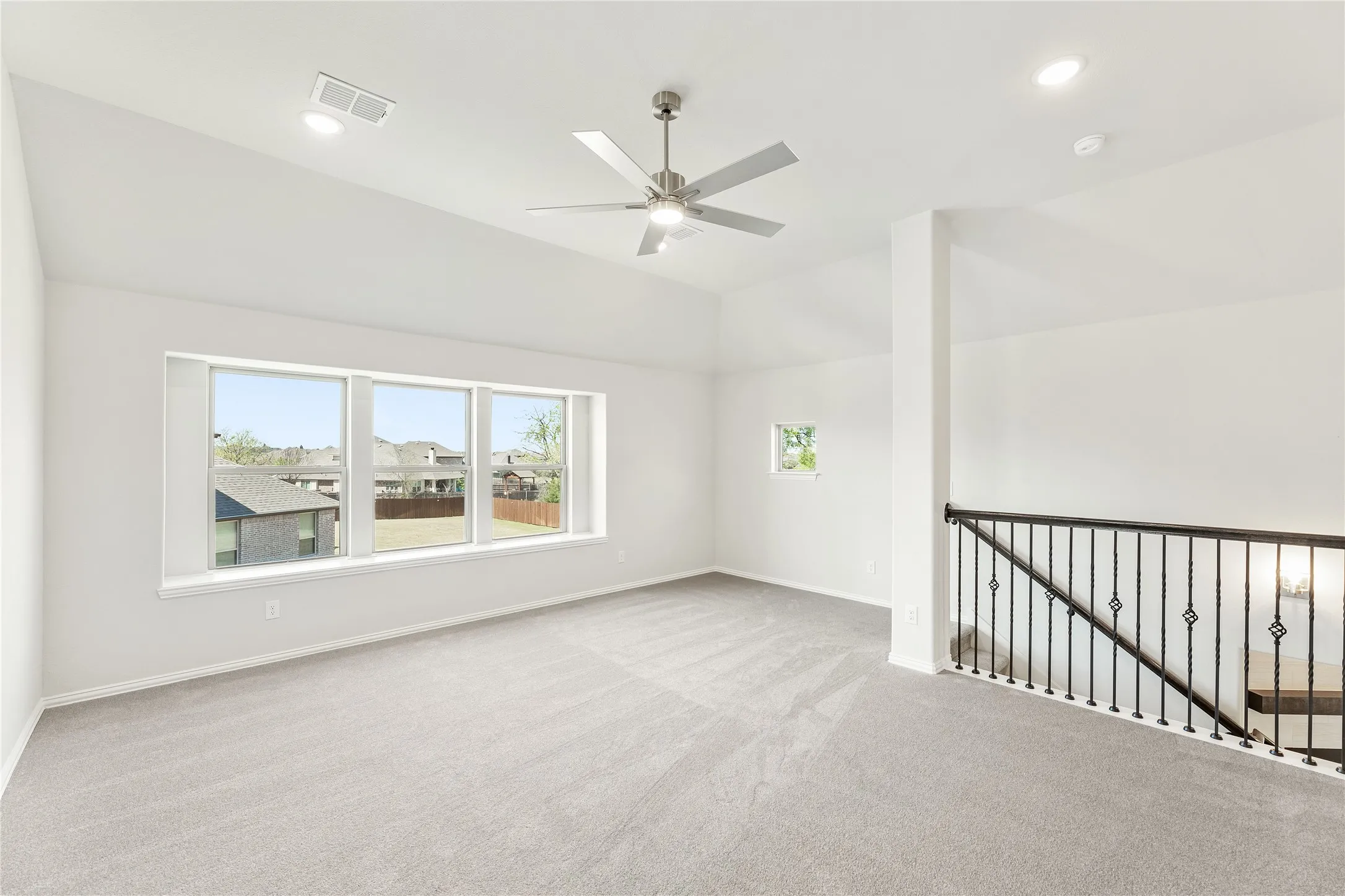 Single Family Residence For Sale in Ellis County , 603 Polaris Lane, Waxahachie, Texas 75165, 4 Bedroom, 3 Bathroom, 3 Garage spaces, 3,285 Sqft, built in 2025, New Construction - Complete, mls#21144865, Real Estate Agent in Waxahachie, Homes For Sale in Ellis county, Homes For Sale in Waxahachie, Realtor in Waxahachie Texas, Real Estate Brokerage Independent Realty Texas, Luminita Cordes Realtor