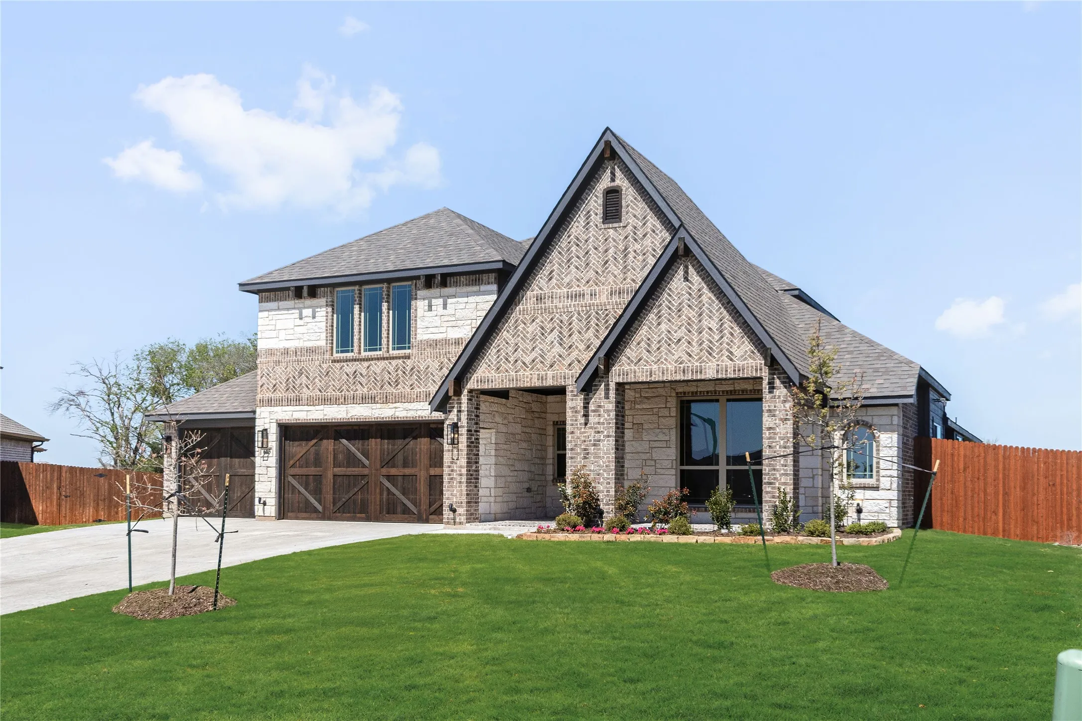 Single Family Residence For Sale in Ellis County , 603 Polaris Lane, Waxahachie, Texas 75165, 4 Bedroom, 3 Bathroom, 3 Garage spaces, 3,285 Sqft, built in 2025, New Construction - Complete, mls#21144865, Real Estate Agent in Waxahachie, Homes For Sale in Ellis county, Homes For Sale in Waxahachie, Realtor in Waxahachie Texas, Real Estate Brokerage Independent Realty Texas, Luminita Cordes Realtor