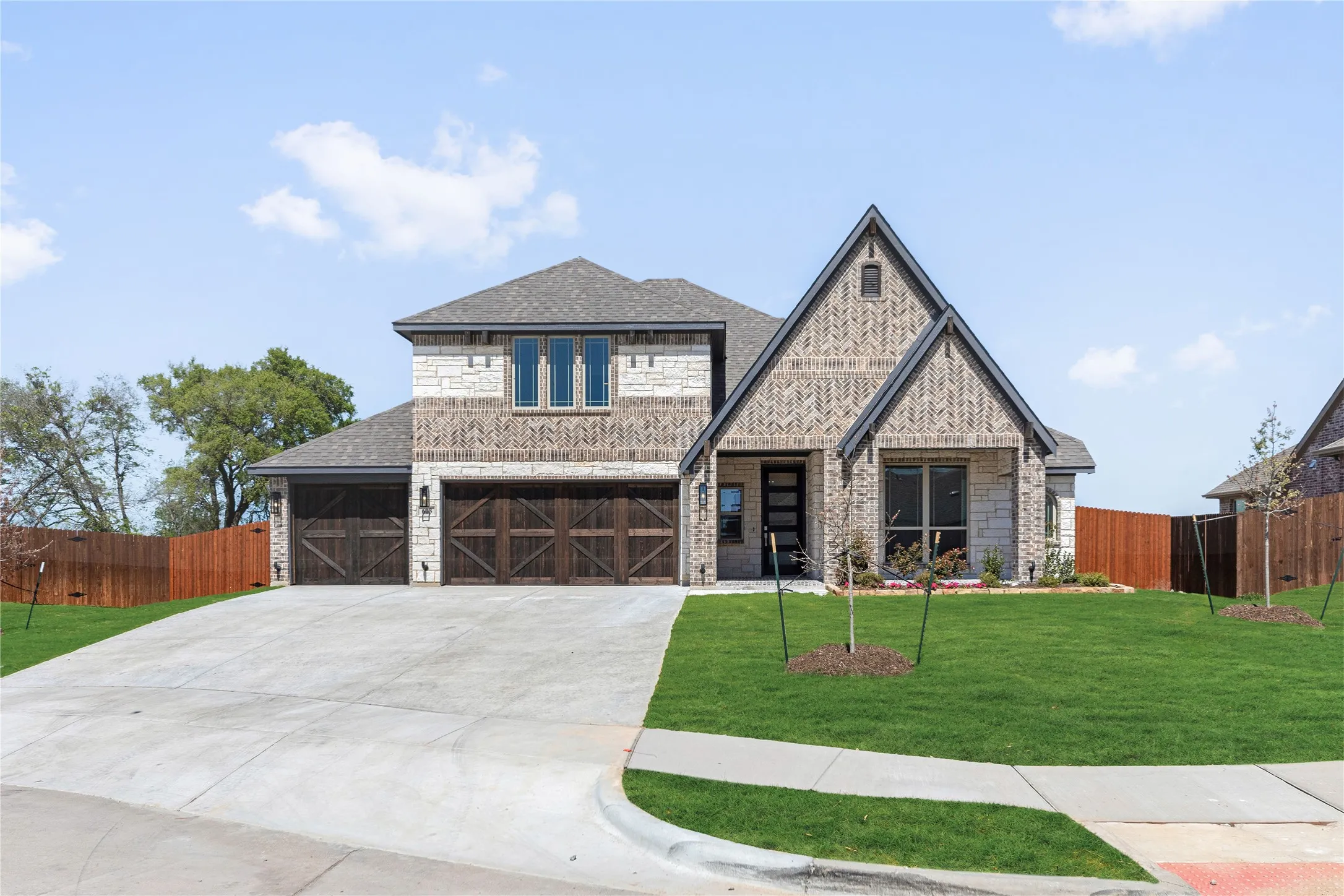 Single Family Residence For Sale in Ellis County , 603 Polaris Lane, Waxahachie, Texas 75165, 4 Bedroom, 3 Bathroom, 3 Garage spaces, 3,285 Sqft, built in 2025, New Construction - Complete, mls#21144865, Real Estate Agent in Waxahachie, Homes For Sale in Ellis county, Homes For Sale in Waxahachie, Realtor in Waxahachie Texas, Real Estate Brokerage Independent Realty Texas, Luminita Cordes Realtor