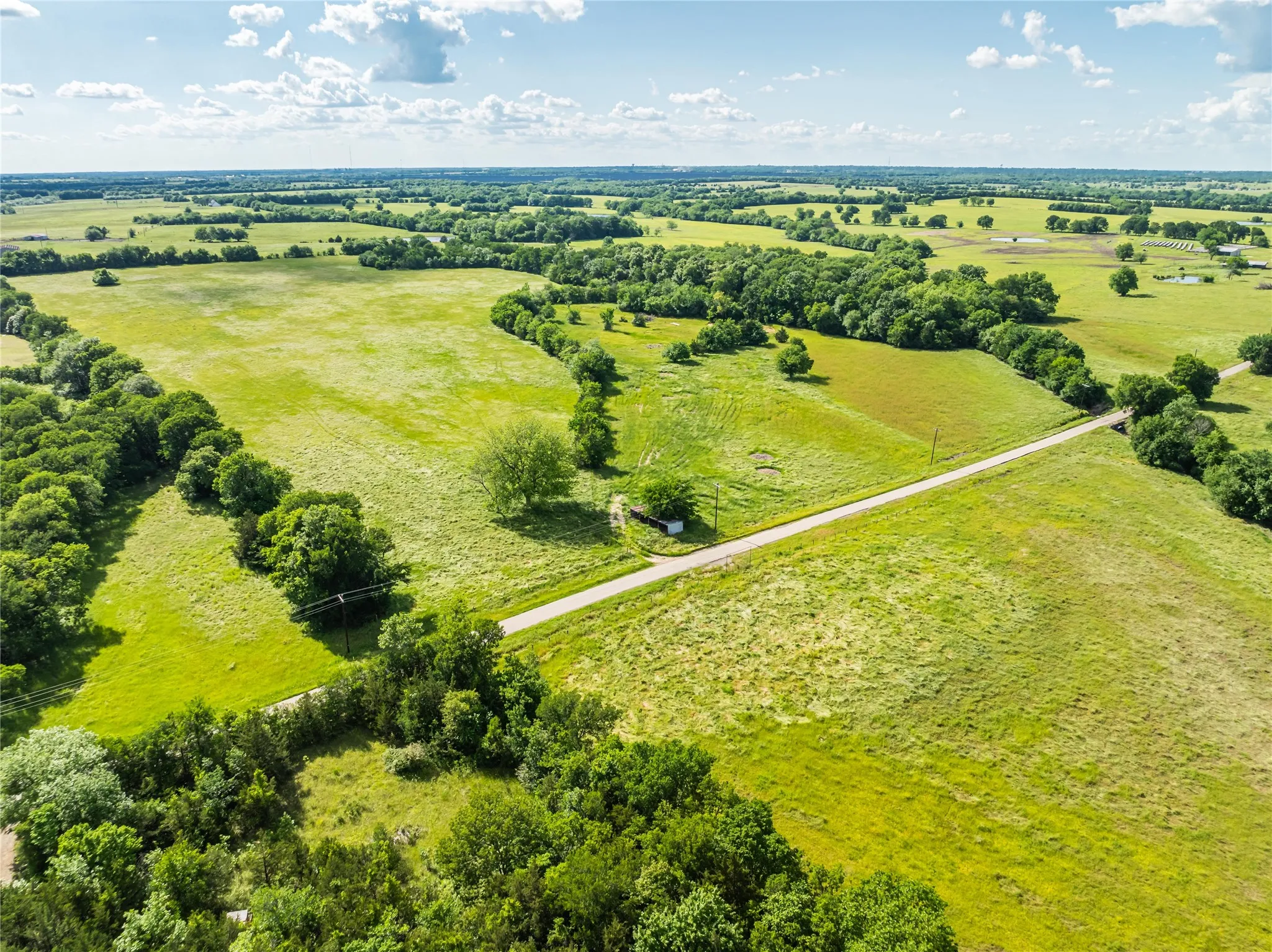 Improved Land For Sale in Lamar County , TBD COUNTY ROAD 12200, Paris, Texas 75462, 0, 0, Garage spaces, 0 Sqft, built in 0, mls#21144630, Real Estate Agent in Paris, Homes For Sale in Lamar county, Homes For Sale in Paris, Realtor in Paris Texas, Real Estate Brokerage Independent Realty Texas, Luminita Cordes Realtor