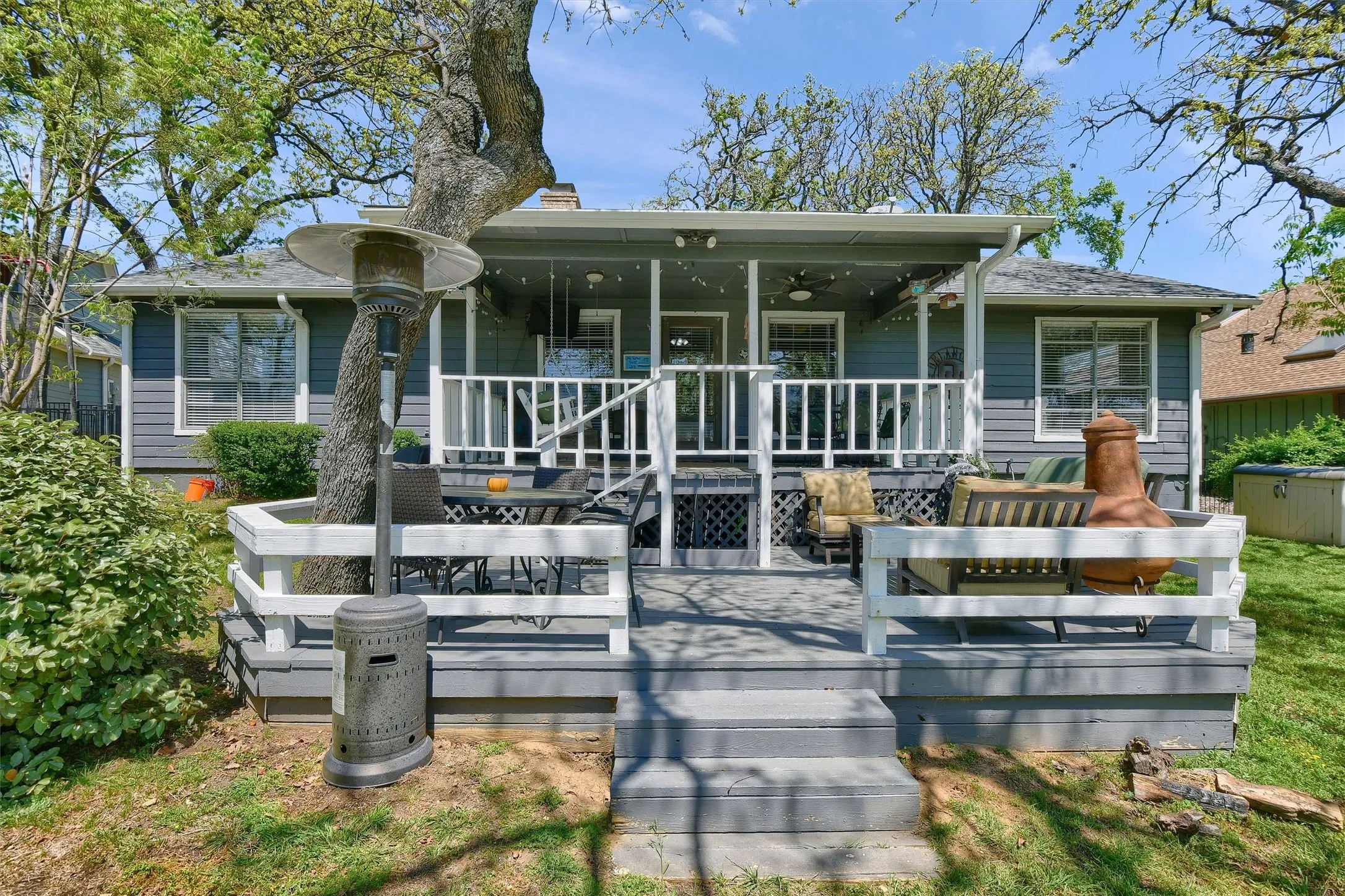 Single Family Residence For Sale in Cooke County , 1214 Kiowa Drive E, Lake Kiowa, Texas 76240, 5 Bedroom, 4 Bathroom, 2 Garage spaces, 2,355 Sqft, built in 1982, Preowned, mls#21144826, Real Estate Agent in Lake Kiowa, Homes For Sale in Cooke county, Homes For Sale in Lake Kiowa, Realtor in Lake Kiowa Texas, Real Estate Brokerage Independent Realty Texas, Luminita Cordes Realtor