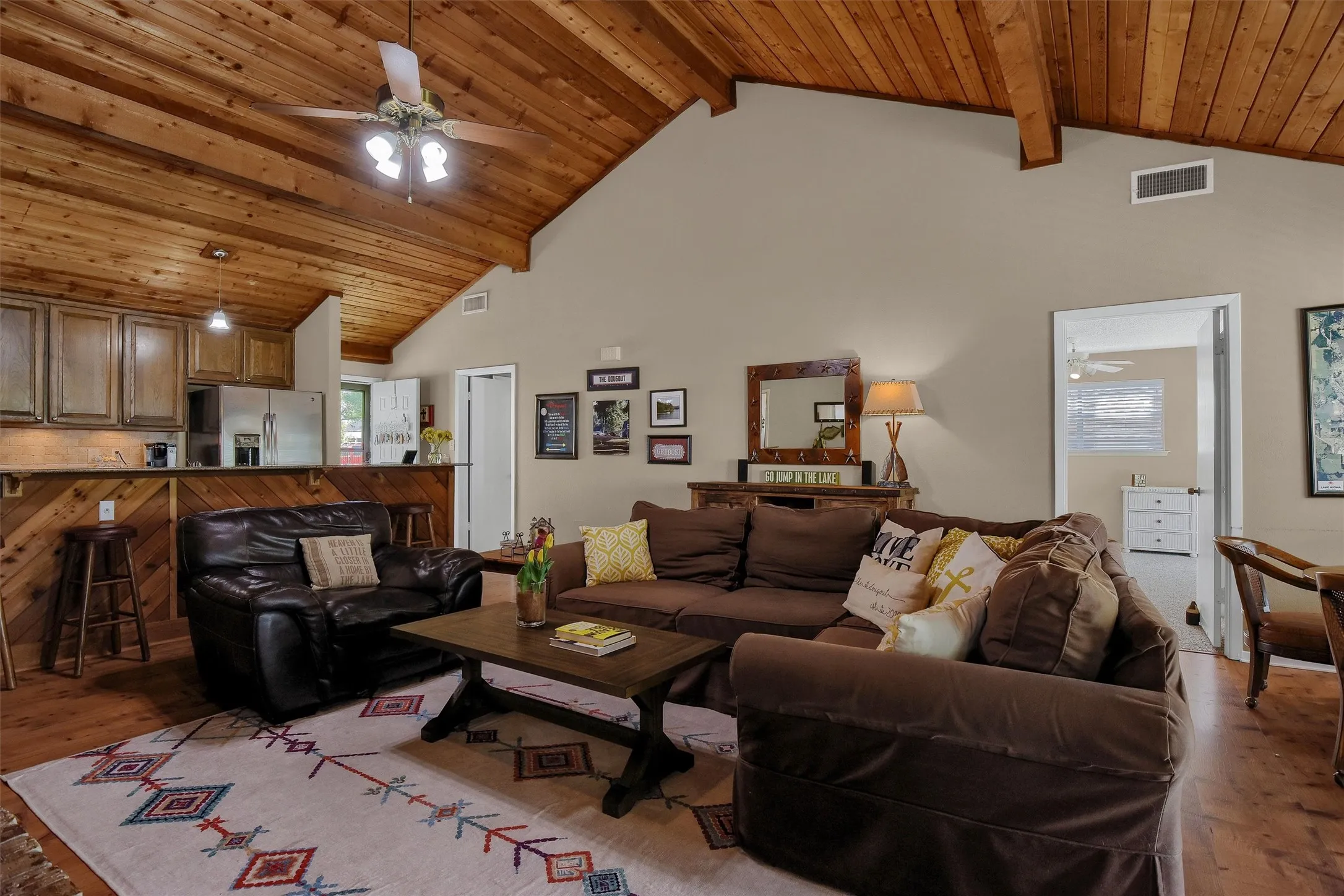 Single Family Residence For Sale in Cooke County , 1214 Kiowa Drive E, Lake Kiowa, Texas 76240, 5 Bedroom, 4 Bathroom, 2 Garage spaces, 2,355 Sqft, built in 1982, Preowned, mls#21144826, Real Estate Agent in Lake Kiowa, Homes For Sale in Cooke county, Homes For Sale in Lake Kiowa, Realtor in Lake Kiowa Texas, Real Estate Brokerage Independent Realty Texas, Luminita Cordes Realtor