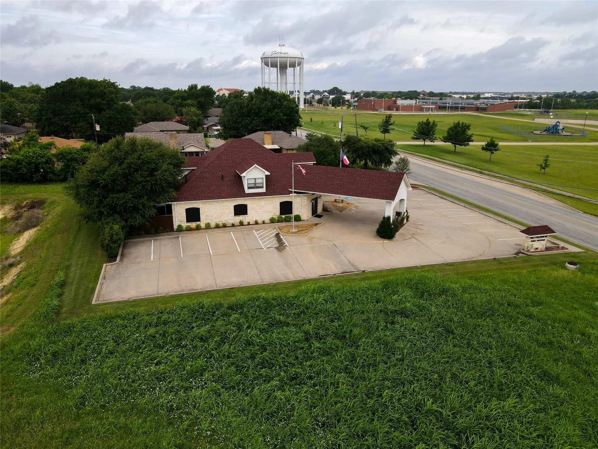 Office For Sale in Grayson County , 1700 Gallagher Drive, Sherman, Texas 75090, 0, 0, Garage spaces, 0 Sqft, built in 2006, Preowned, Price $1,200,000, mls#21145004, Real Estate Agent in Sherman, Homes For Sale in Grayson county, Homes For Sale in Sherman, Realtor in Sherman Texas, Real Estate Brokerage Independent Realty Texas, Luminita Cordes Realtor