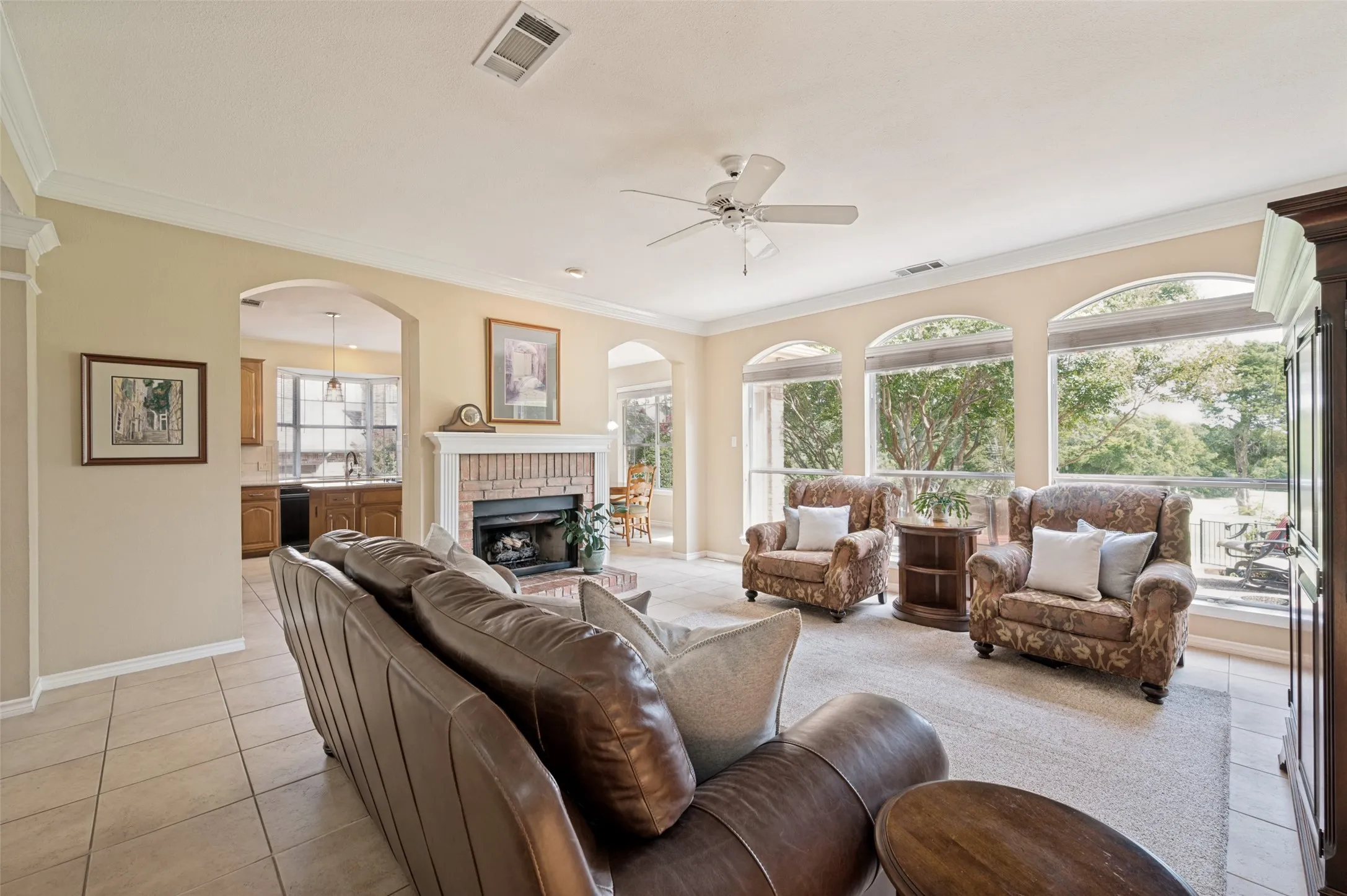 Single Family Residence For Sale in Collin County , 2808 Roundrock, Mc Kinney, Texas 75072, 4 Bedroom, 4 Bathroom, 2 Garage spaces, 3,578 Sqft, built in 1990, Preowned, mls#21144020, Real Estate Agent in Mc Kinney, Homes For Sale in Collin county, Homes For Sale in Mc Kinney, Realtor in Mc Kinney Texas, Real Estate Brokerage Independent Realty Texas, Luminita Cordes Realtor