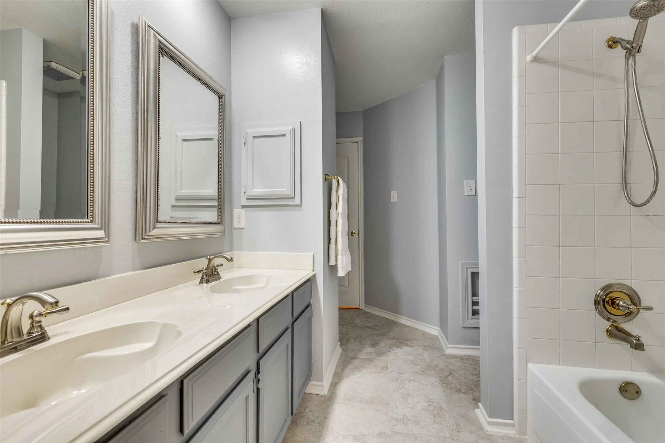 Other full bath up