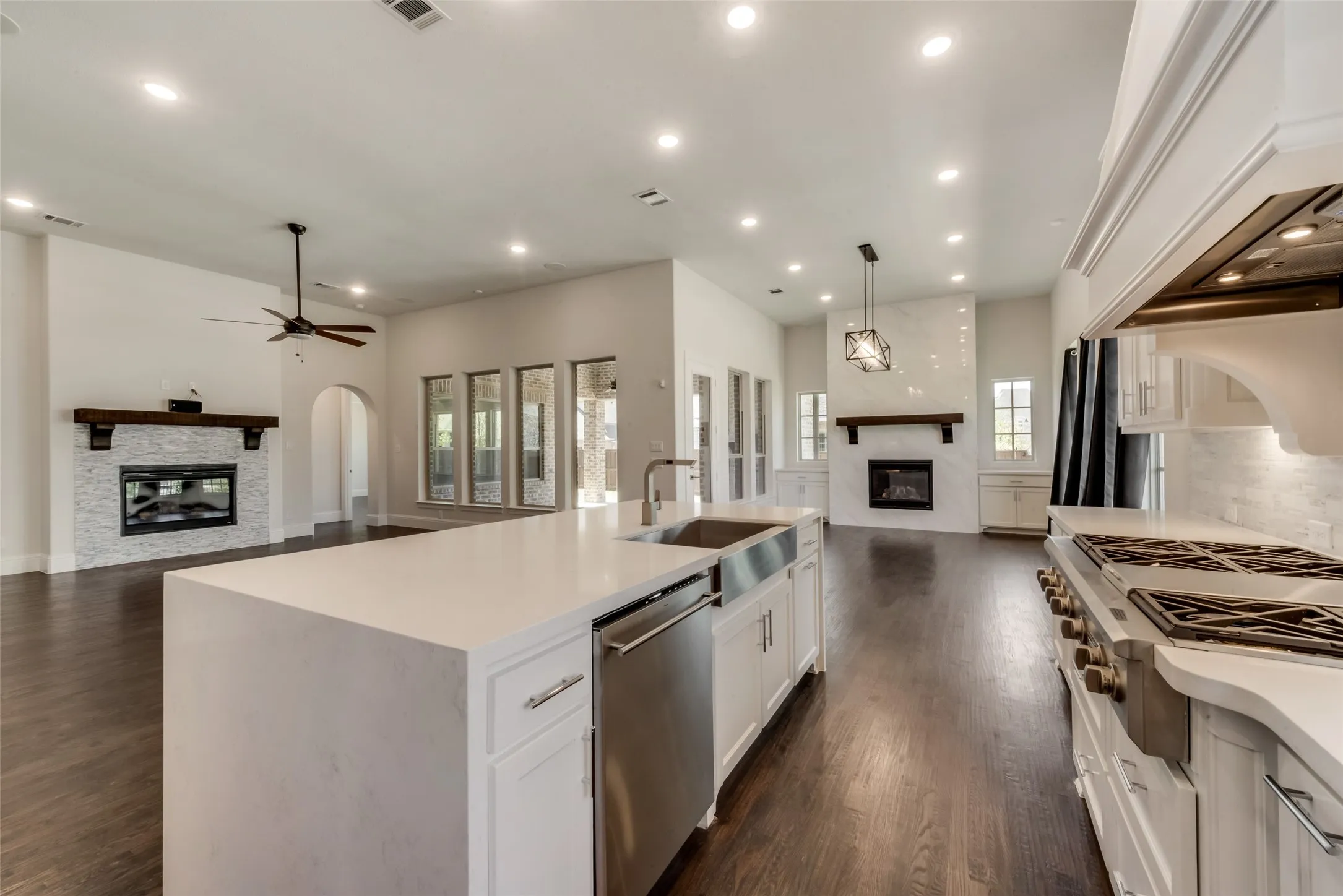 Single Family Residence For Rent in Collin County , 6887 Tranquility Court, Frisco, Texas 75034, 4 Bedroom, 6 Bathroom, 3 Garage spaces, 4,333 Sqft, built in 2018, Preowned, mls#21145196, Real Estate Agent in Frisco, Homes For Rent in Collin county, Homes For Rent in Frisco, Realtor in Frisco Texas, Real Estate Brokerage Independent Realty Texas, Luminita Cordes Realtor