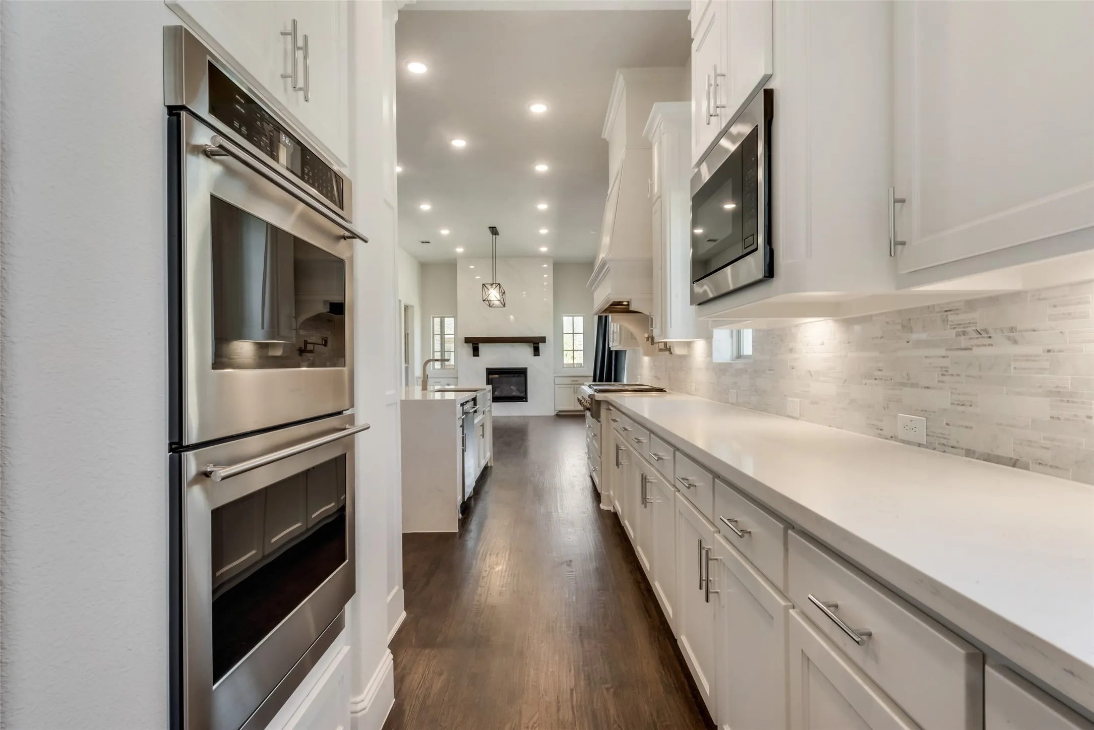 Single Family Residence For Rent in Collin County , 6887 Tranquility Court, Frisco, Texas 75034, 4 Bedroom, 6 Bathroom, 3 Garage spaces, 4,333 Sqft, built in 2018, Preowned, mls#21145196, Real Estate Agent in Frisco, Homes For Rent in Collin county, Homes For Rent in Frisco, Realtor in Frisco Texas, Real Estate Brokerage Independent Realty Texas, Luminita Cordes Realtor