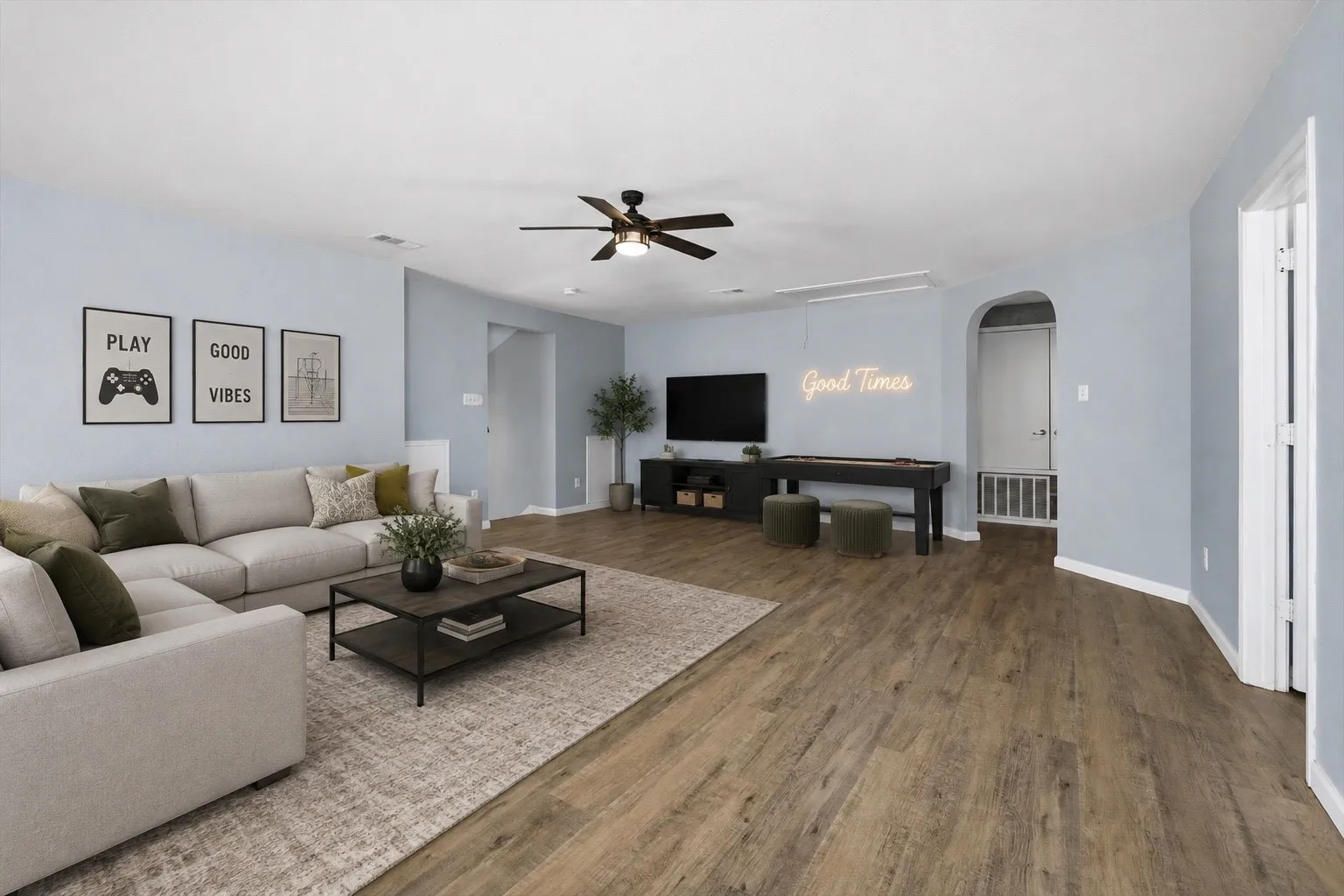 Unfurnished room - Virtually staged