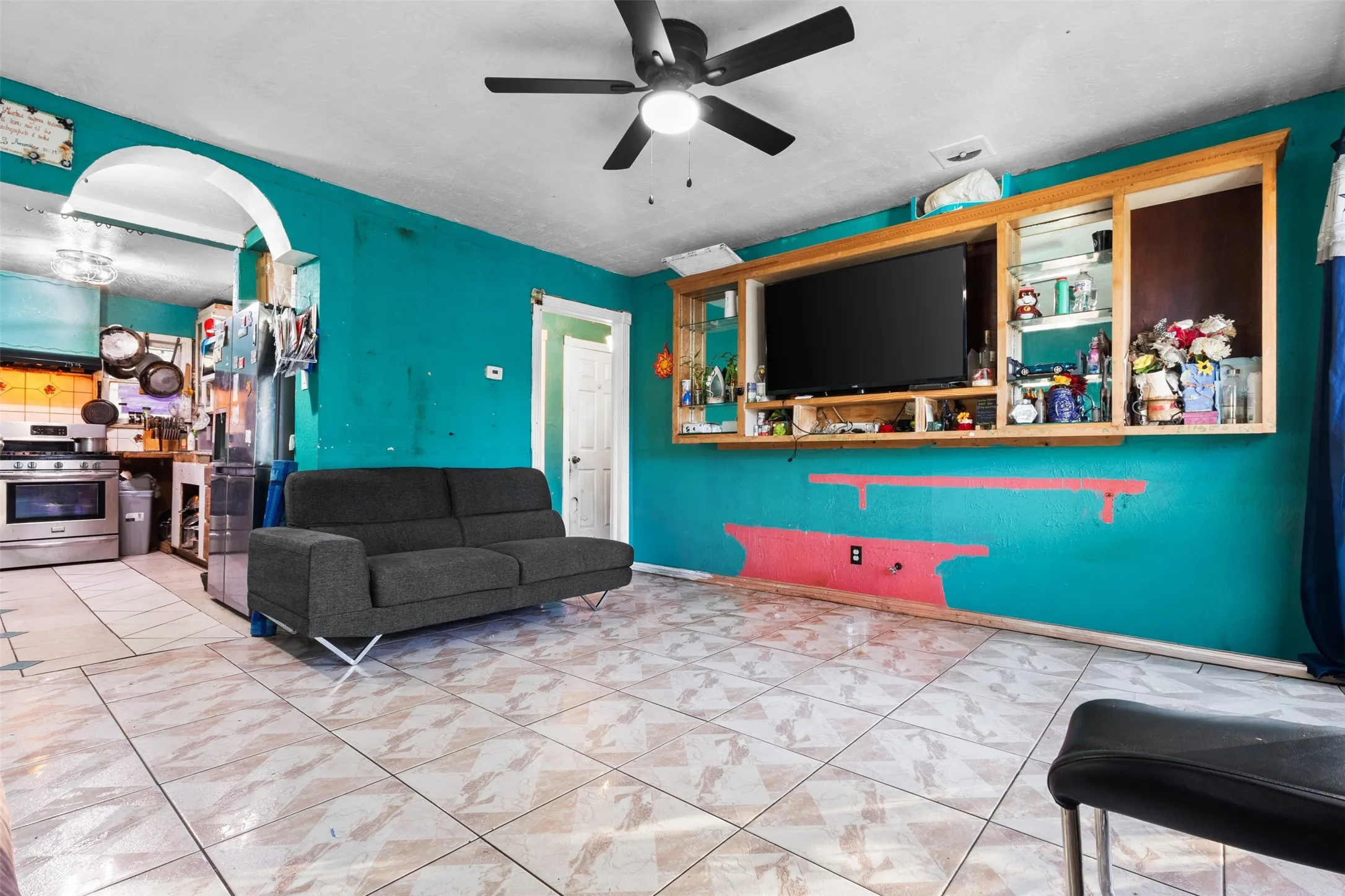 Single Family Residence For Sale in Dallas County , 833 Dent Street, Garland, Texas 75040, 3 Bedroom, 1 Bathroom, Garage spaces, 1,048 Sqft, built in 1950, mls#21141435, Real Estate Agent in Garland, Homes For Sale in Dallas county, Homes For Sale in Garland, Realtor in Garland Texas, Real Estate Brokerage Independent Realty Texas, Luminita Cordes Realtor