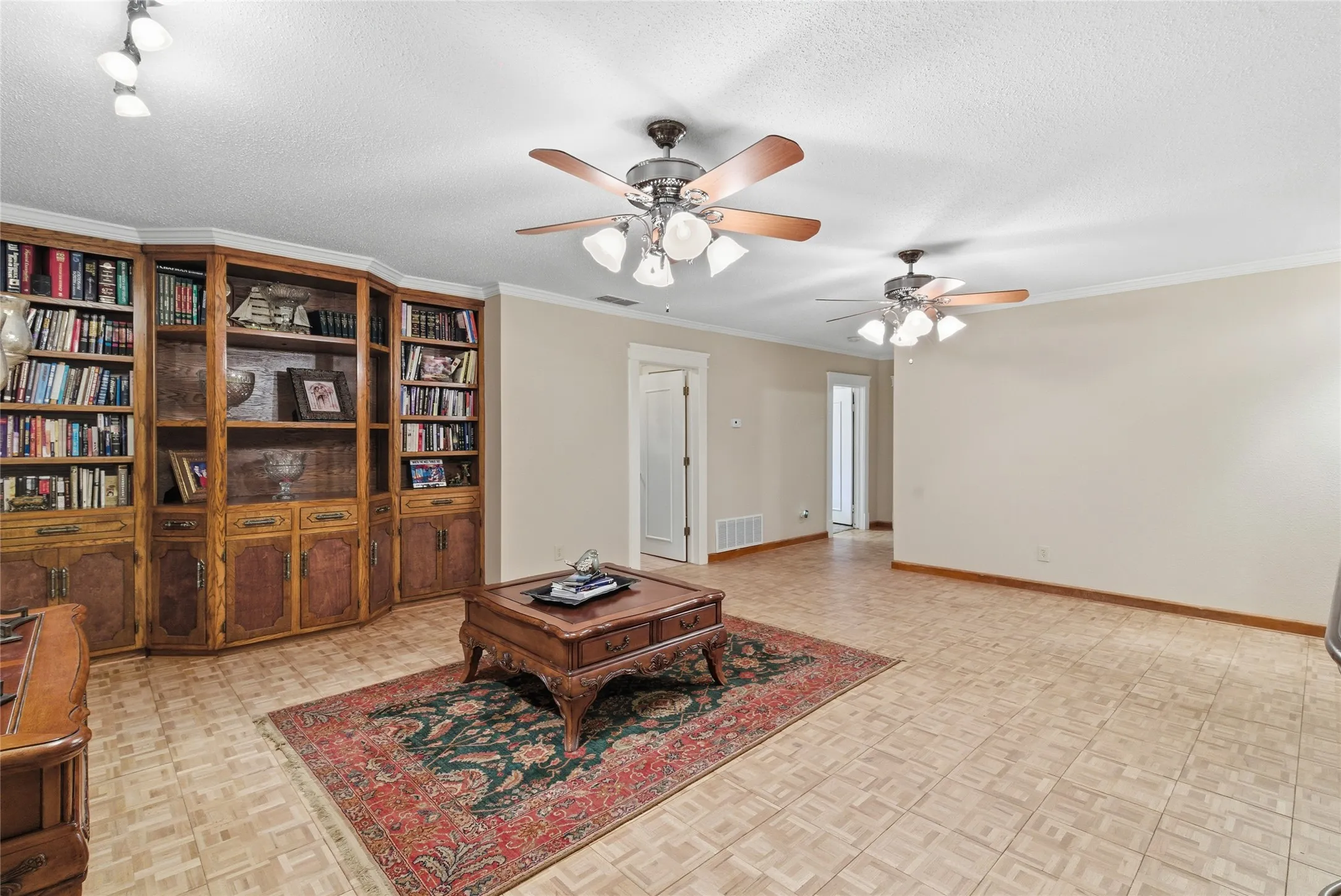 Business For Sale in Erath County , 226 E Blackjack Street, Dublin, Texas 76446, 0, 0, Garage spaces, 0 Sqft, built in 1925, Preowned, mls#21144724, Real Estate Agent in Dublin, Homes For Sale in Erath county, Homes For Sale in Dublin, Realtor in Dublin Texas, Real Estate Brokerage Independent Realty Texas, Luminita Cordes Realtor
