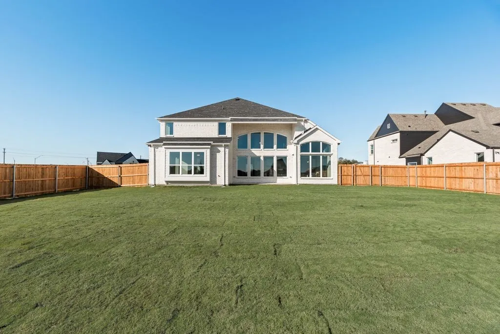 Single Family Residence For Sale in Kaufman County , 510 Kings Canyon Court, Forney, Texas 75126, 5 Bedroom, 4 Bathroom, 3 Garage spaces, 4,574 Sqft, built in 2026, New Construction - Complete, mls#21145323, Real Estate Agent in Forney, Homes For Sale in Kaufman county, Homes For Sale in Forney, Realtor in Forney Texas, Real Estate Brokerage Independent Realty Texas, Luminita Cordes Realtor