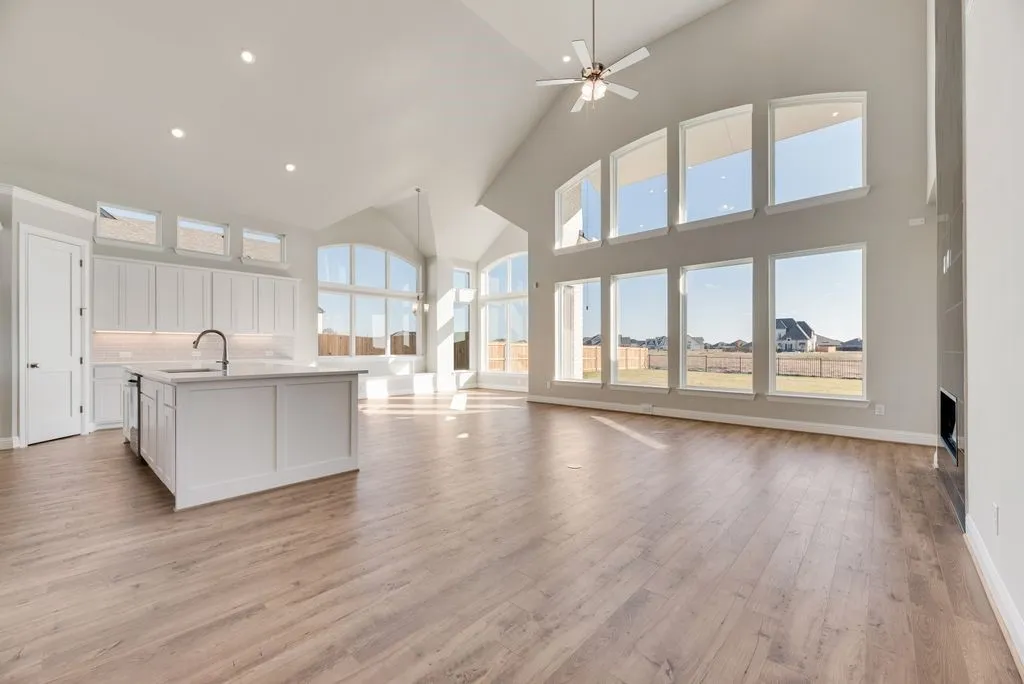 Single Family Residence For Sale in Kaufman County , 510 Kings Canyon Court, Forney, Texas 75126, 5 Bedroom, 4 Bathroom, 3 Garage spaces, 4,574 Sqft, built in 2026, New Construction - Complete, mls#21145323, Real Estate Agent in Forney, Homes For Sale in Kaufman county, Homes For Sale in Forney, Realtor in Forney Texas, Real Estate Brokerage Independent Realty Texas, Luminita Cordes Realtor