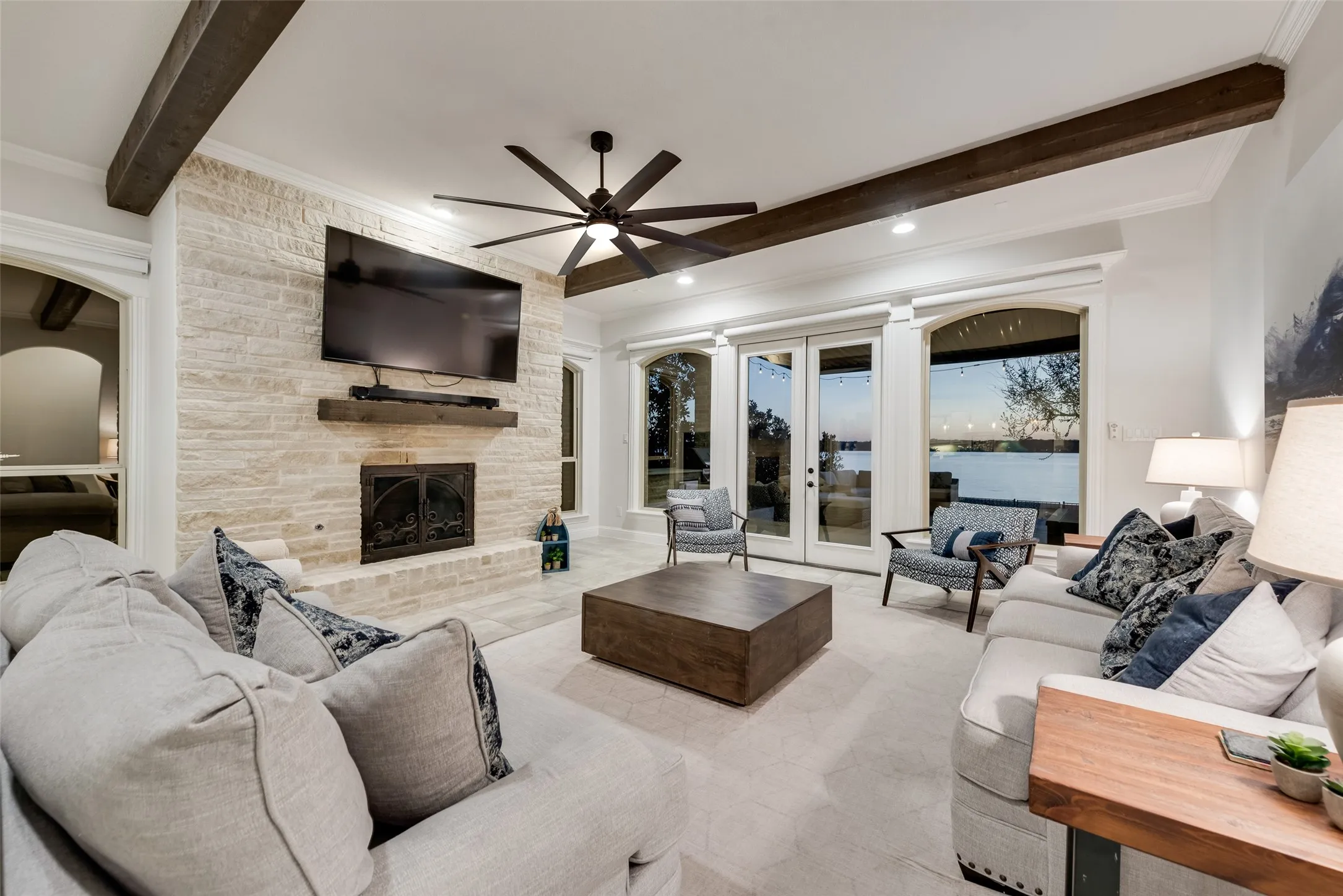Single Family Residence For Sale in Tarrant County , 10013 Lakeside Drive, Fort Worth, Texas 76179, 4 Bedrooms, 4 Bathrooms, 2 Garage spaces, 3,711 Sqft, built in 2017, Price $1,219,999, mls#21144740, Real Estate Agent in Fort Worth, Homes For Sale in Tarrant county, Homes For Sale in Fort Worth, Realtor in Fort Worth Texas, Real Estate Brokerage Independent Realty Texas, Luminita Cordes Realtor