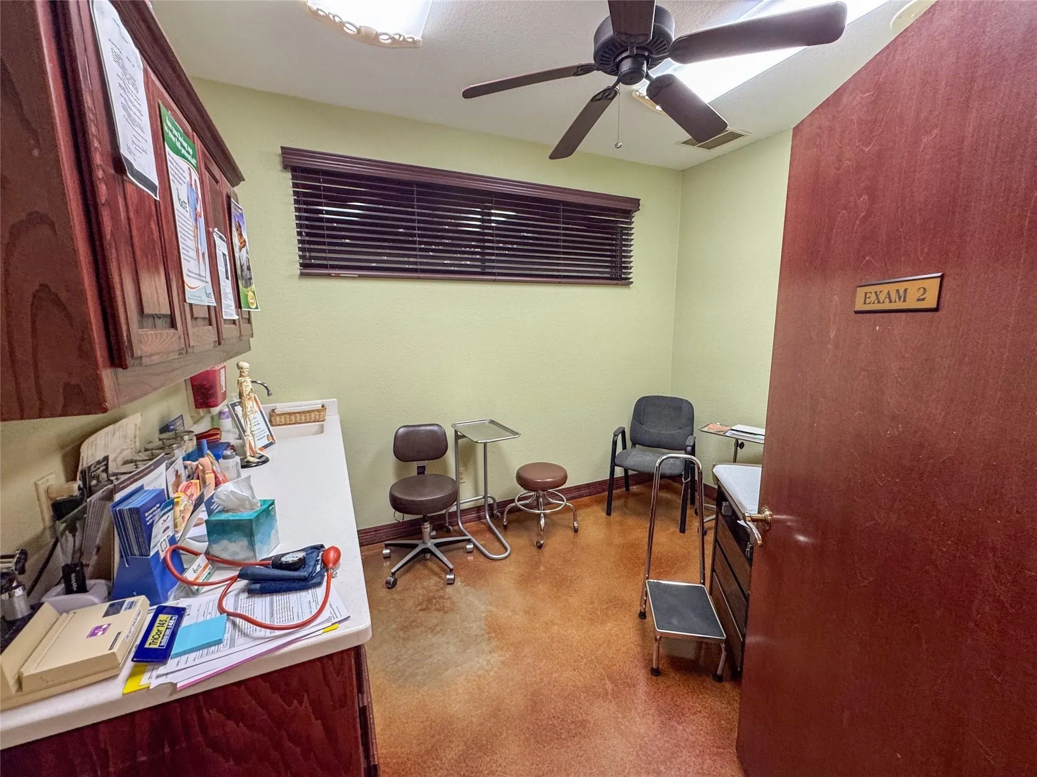 Office For Rent in Grayson County , 1700 Gallagher Drive, Sherman, Texas 75090, 0, 0, Garage spaces, 0 Sqft, built in 2006, Preowned, Price $20, mls#21145590, Real Estate Agent in Sherman, Homes For Rent in Grayson county, Homes For Rent in Sherman, Realtor in Sherman Texas, Real Estate Brokerage Independent Realty Texas, Luminita Cordes Realtor