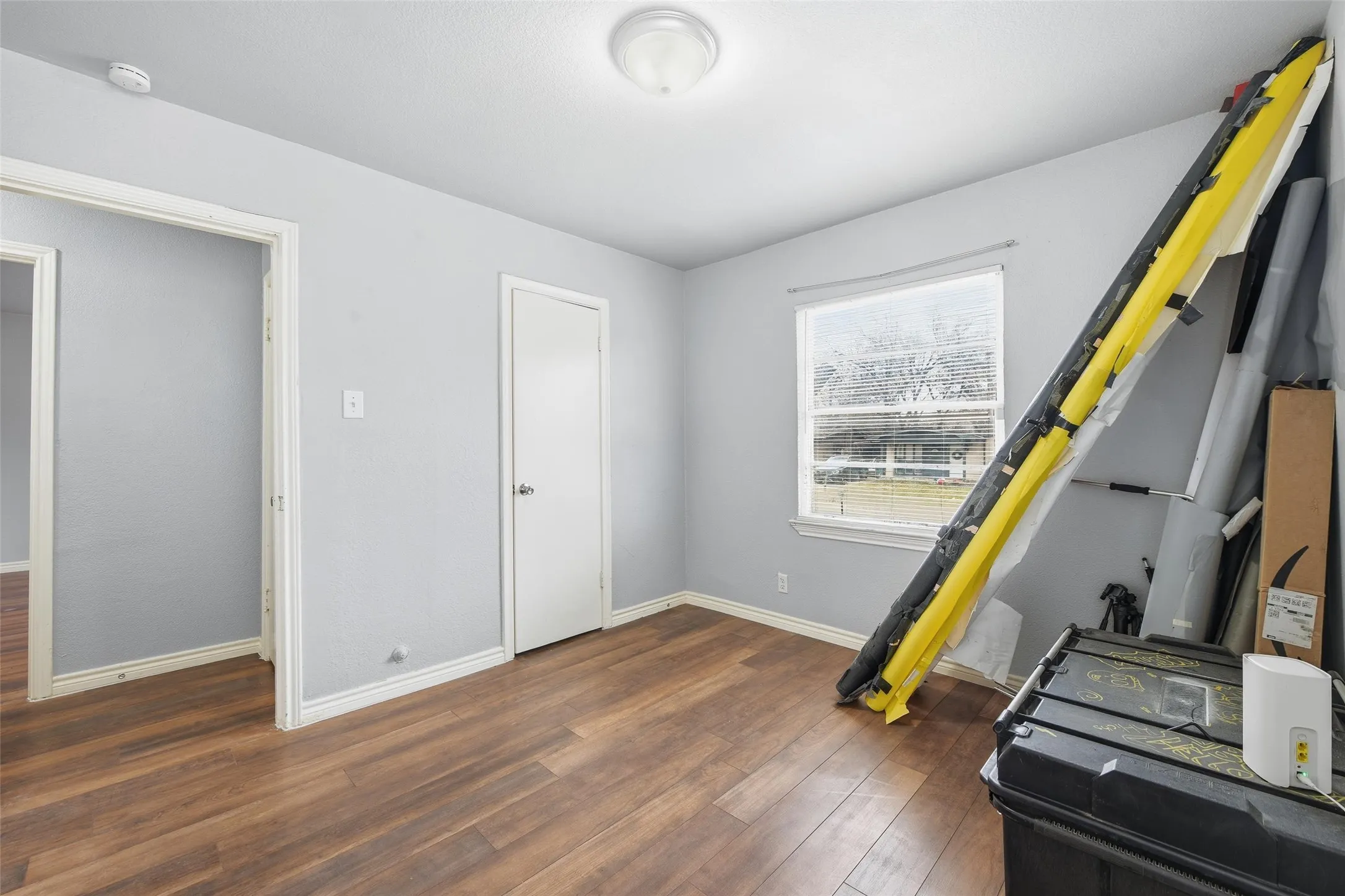 Single Family Residence For Sale in Tarrant County , 1818 Reever Street, Arlington, Texas 76010, 4 Bedroom, 2 Bathroom, Garage spaces, 1,987 Sqft, built in 1953, Preowned, mls#21145584, Real Estate Agent in Arlington, Homes For Sale in Tarrant county, Homes For Sale in Arlington, Realtor in Arlington Texas, Real Estate Brokerage Independent Realty Texas, Luminita Cordes Realtor