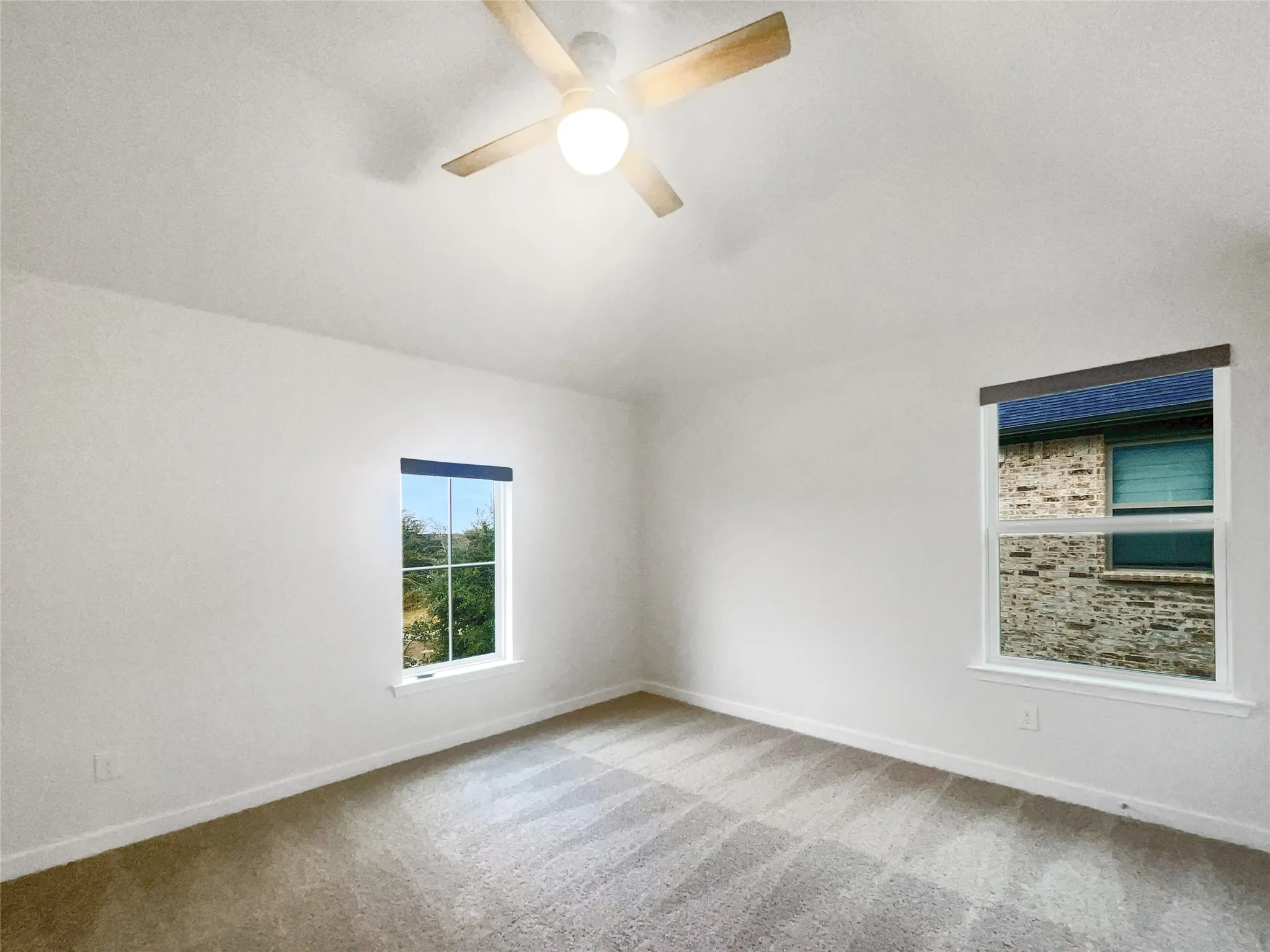 Single Family Residence For Sale in Collin County , 1034 Kennedy Drive, Allen, Texas 75013, 5 Bedroom, 3 Bathroom, 2 Garage spaces, 2,966 Sqft, built in 2019, Preowned, mls#21145617, Real Estate Agent in Allen, Homes For Sale in Collin county, Homes For Sale in Allen, Realtor in Allen Texas, Real Estate Brokerage Independent Realty Texas, Luminita Cordes Realtor
