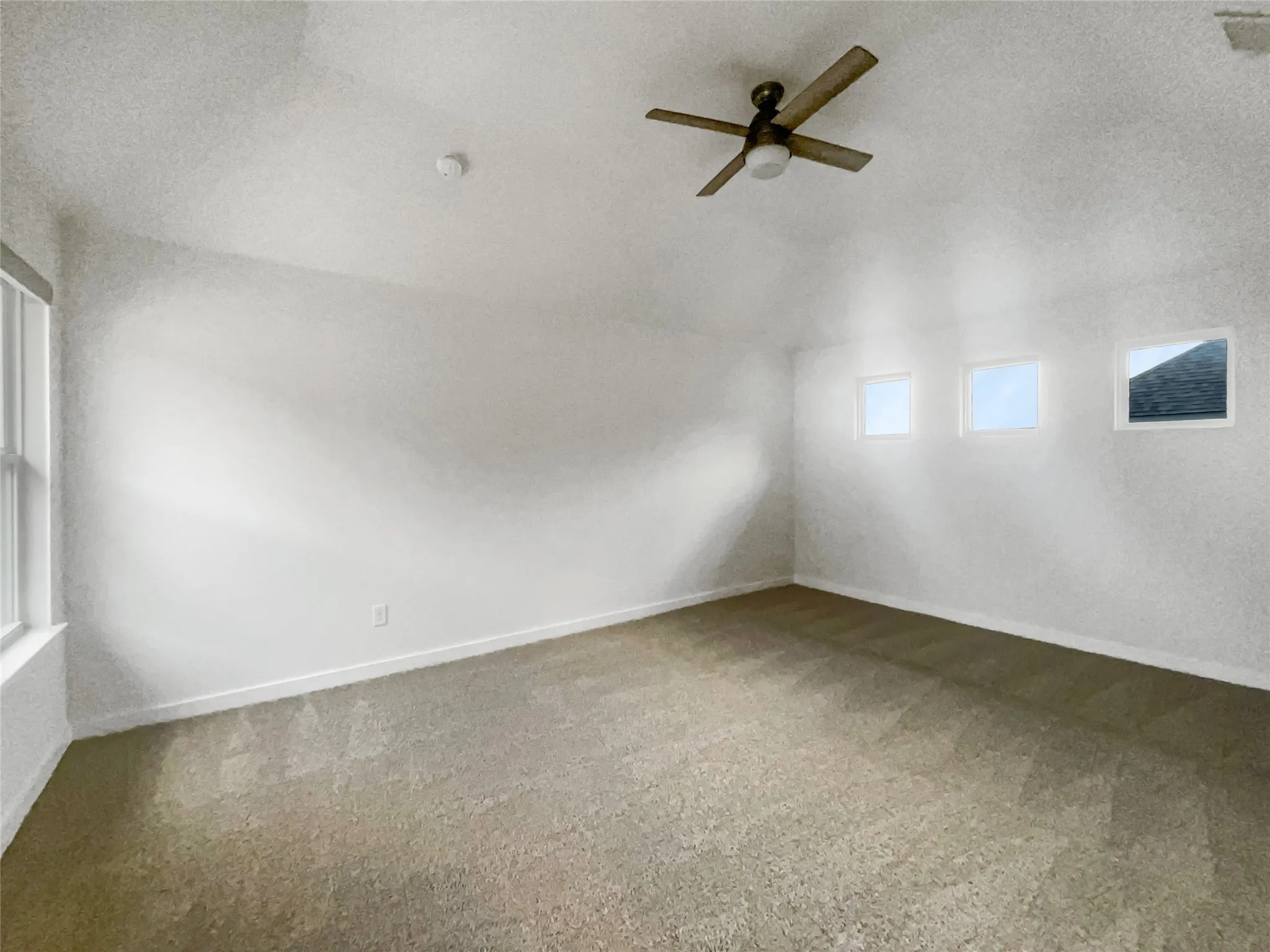 Single Family Residence For Sale in Collin County , 1034 Kennedy Drive, Allen, Texas 75013, 5 Bedroom, 3 Bathroom, 2 Garage spaces, 2,966 Sqft, built in 2019, Preowned, mls#21145617, Real Estate Agent in Allen, Homes For Sale in Collin county, Homes For Sale in Allen, Realtor in Allen Texas, Real Estate Brokerage Independent Realty Texas, Luminita Cordes Realtor
