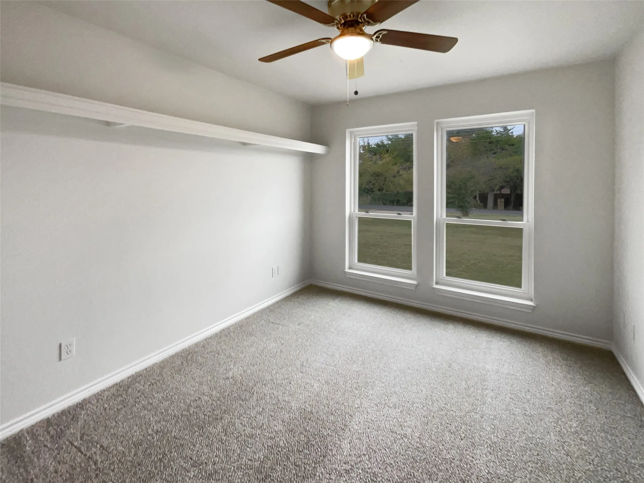 Single Family Residence For Sale in Ellis County , 3961 Joe Wilson Road, Midlothian, Texas 76065, 4 Bedroom, 3 Bathroom, 3 Garage spaces, 2,157 Sqft, built in 1998, mls#21145691, Real Estate Agent in Midlothian, Homes For Sale in Ellis county, Homes For Sale in Midlothian, Realtor in Midlothian Texas, Real Estate Brokerage Independent Realty Texas, Luminita Cordes Realtor